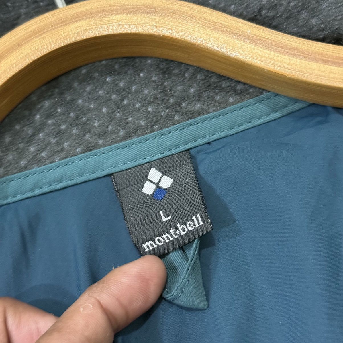 Montbell Vintage Montbell Outdoor Climaplus Zipper Fleece Jacket Size US L / EU 52-54 / 3 - 19 Thumbnail