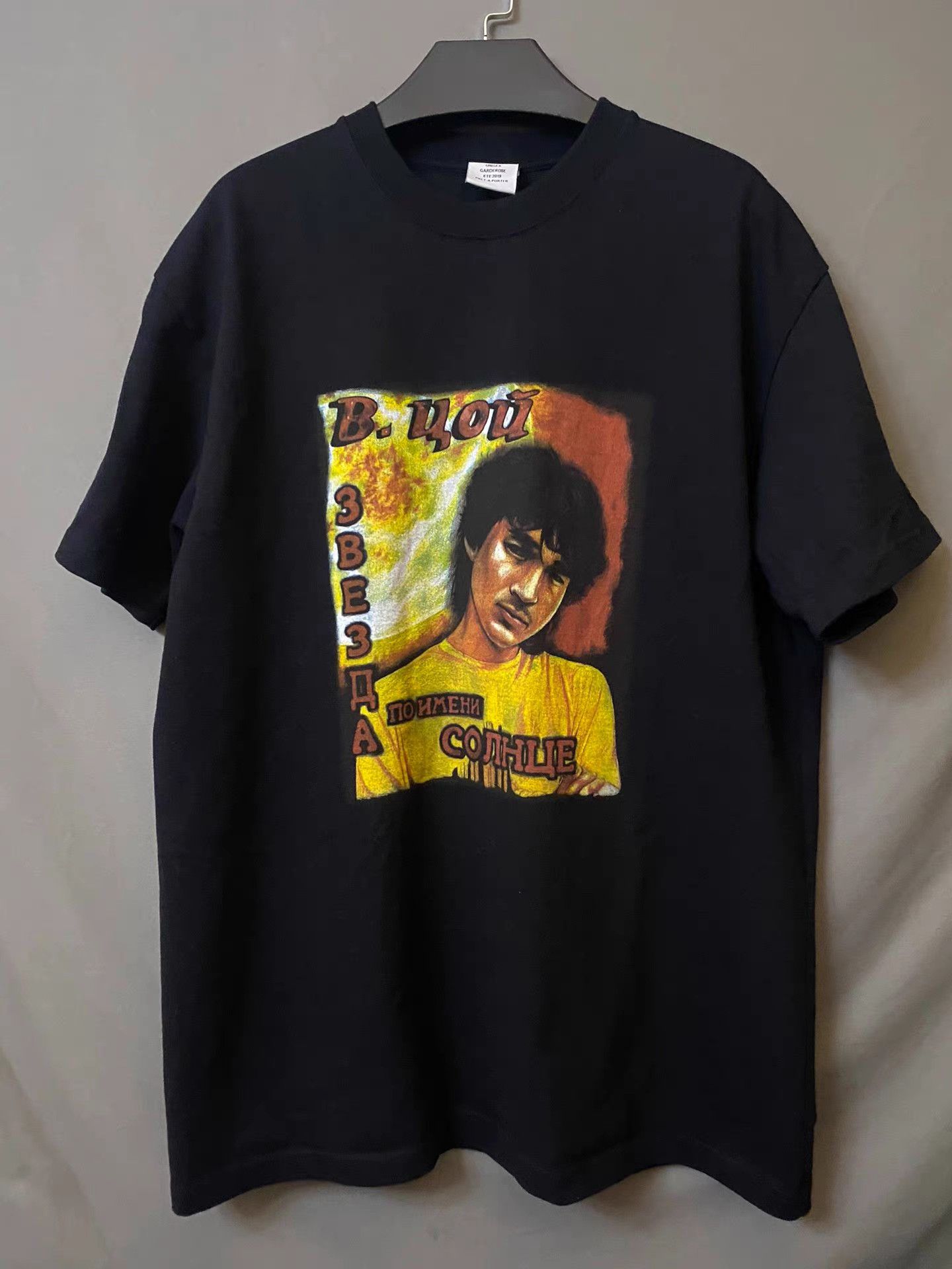 VETEMENTS 19SS ターゲット Tシャツ Vetements Vetements 19ss Target Bullet Hole T-shirt-yf | Grailed