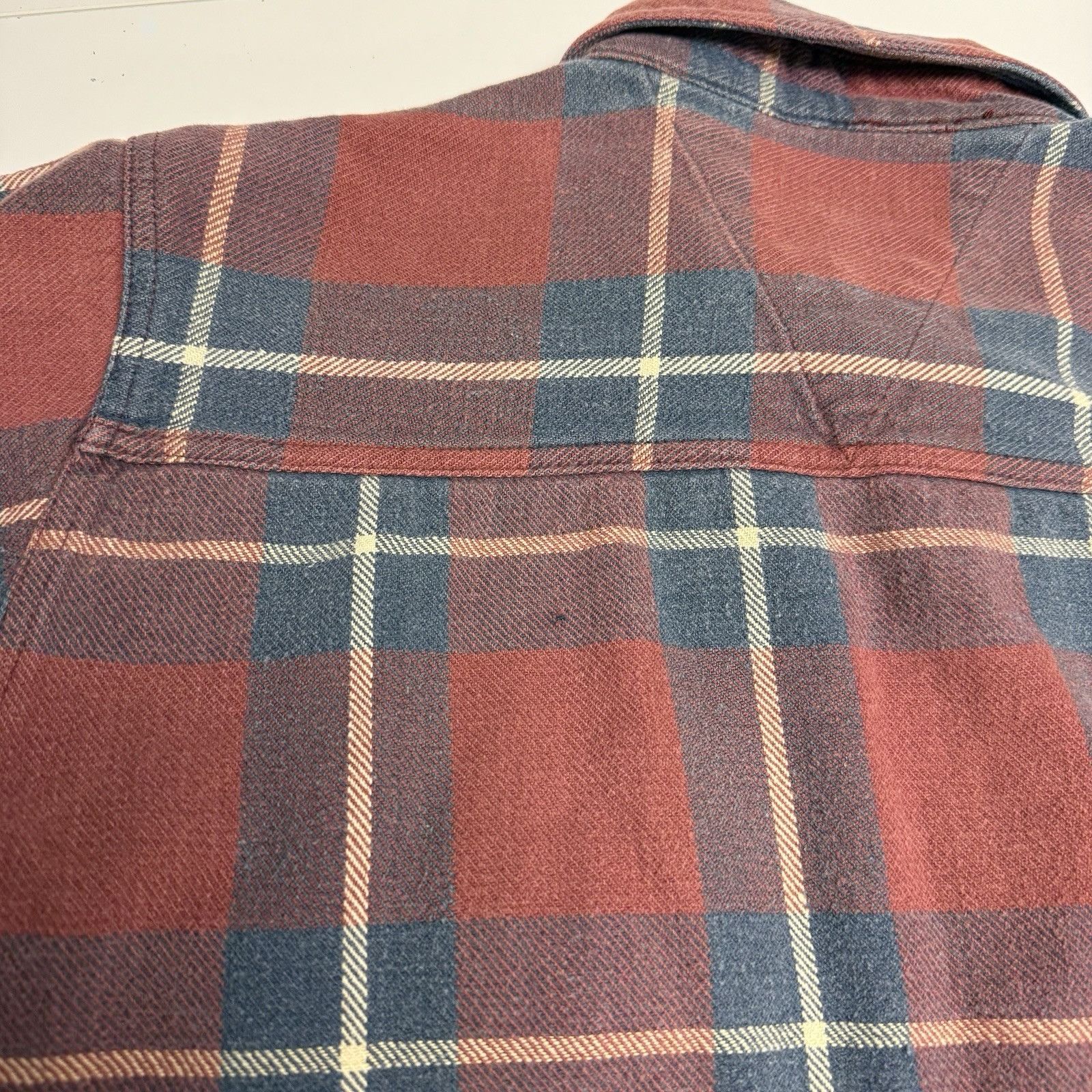 Vintage Vintage 90s Cotton Plaid Flannel Shirt Mens Large Tall Red L Size US L / EU 52-54 / 3 - 6 Thumbnail