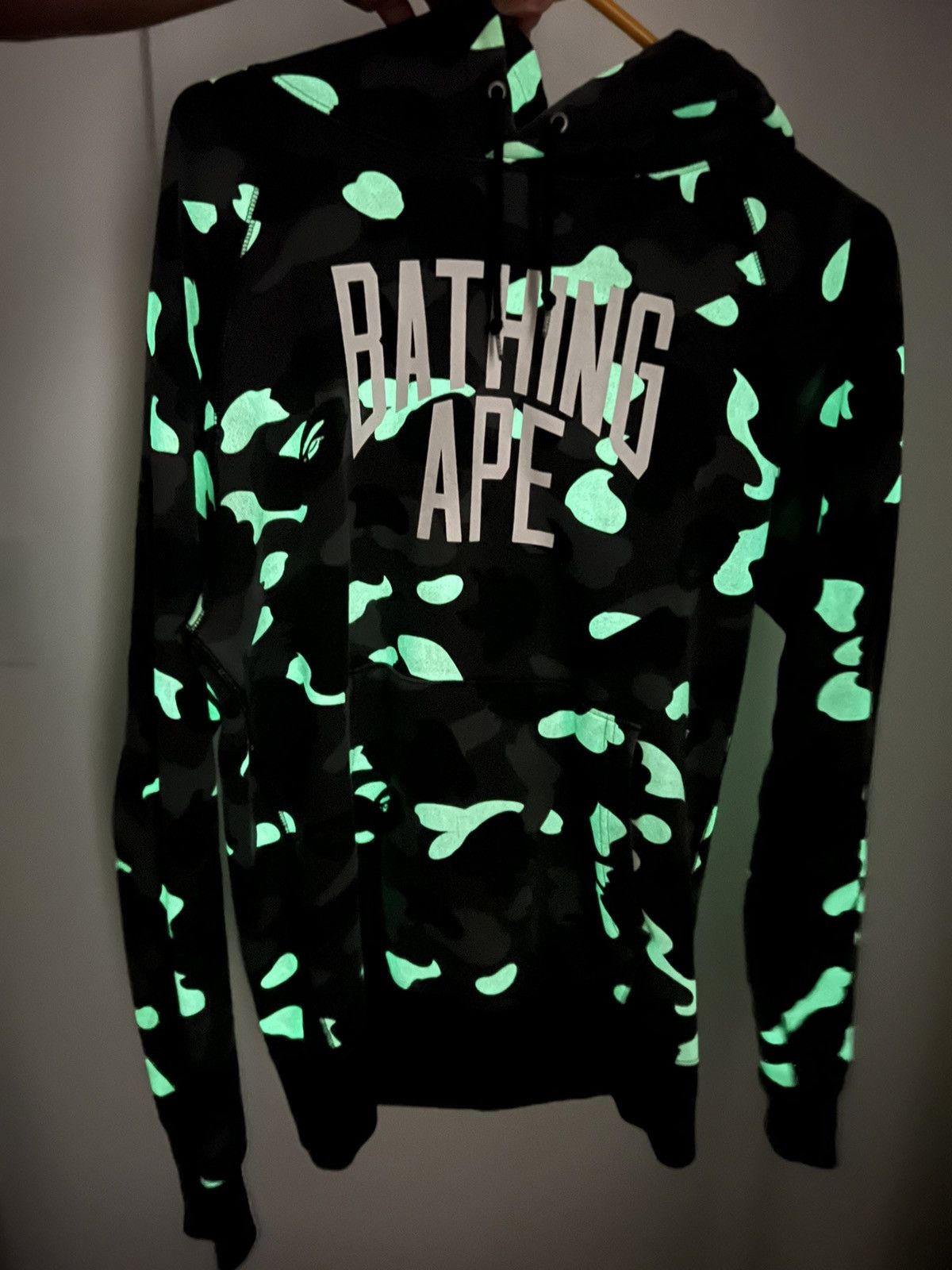 Bape City Camo NYC Logo Pullover Hoodie Size US L / EU 52-54 / 3 - 6 Thumbnail