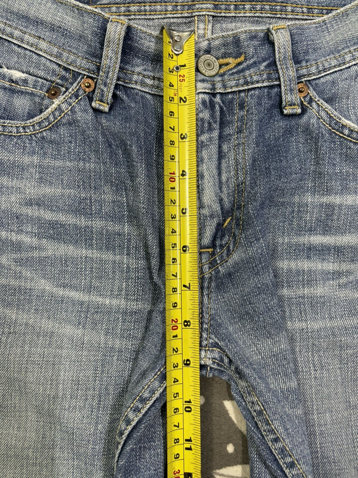 Levi's Vintage 2000s Levis Blue Washed Loose Fit Distressed Jeans Size US 29 - 18 Thumbnail