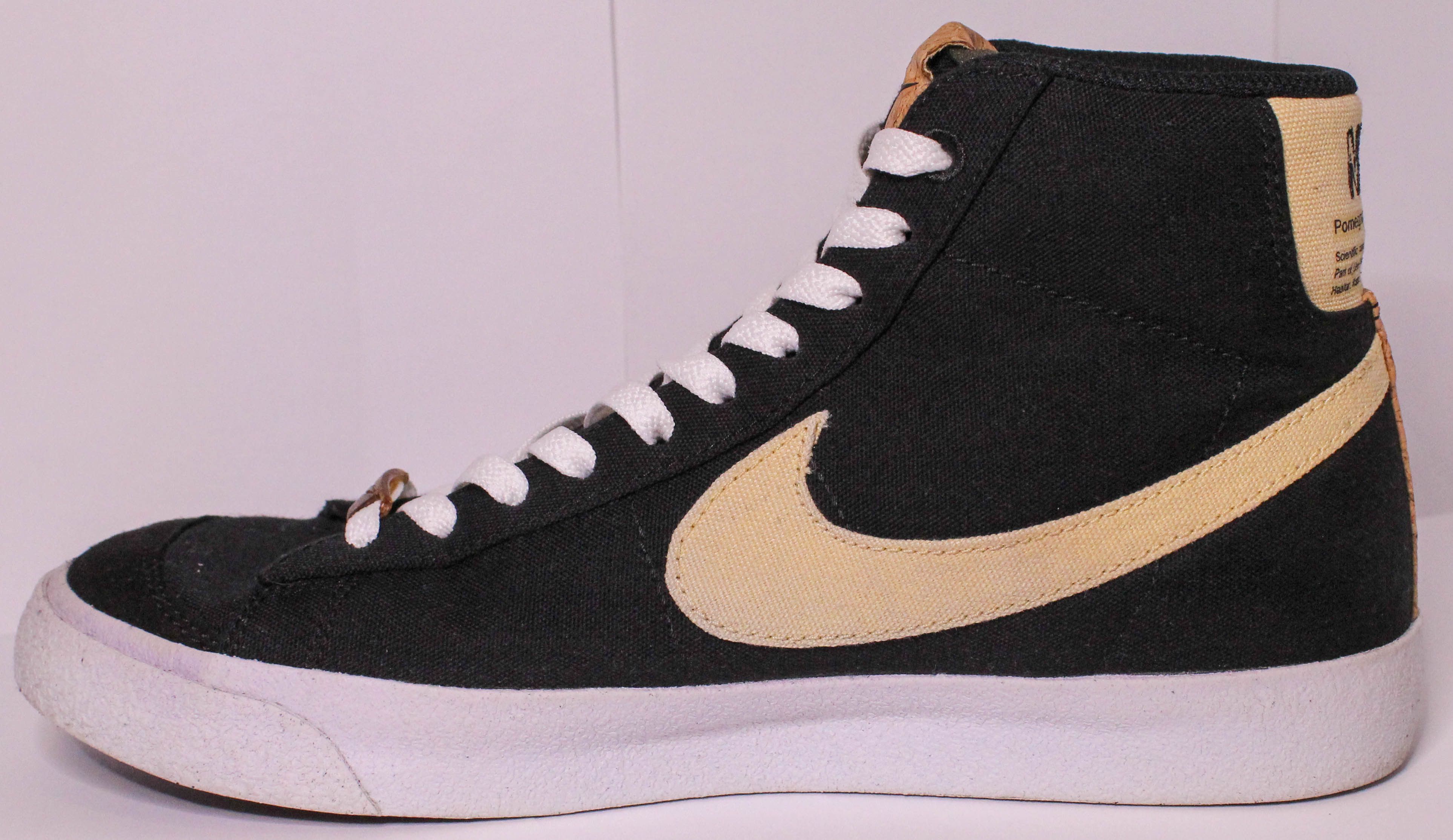 Nike Nike Blazer Mid ’77 “Pomegranate” Sneakers Size US 8.5 / EU 41-42 - 3 Thumbnail