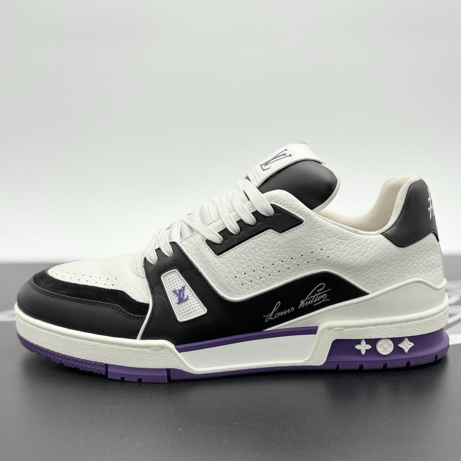 Louis Vuitton Louis Vuitton Trainer ' Purple ' | SUPER CLEAN! Size US 10.5 / EU 43-44 - 8 Thumbnail
