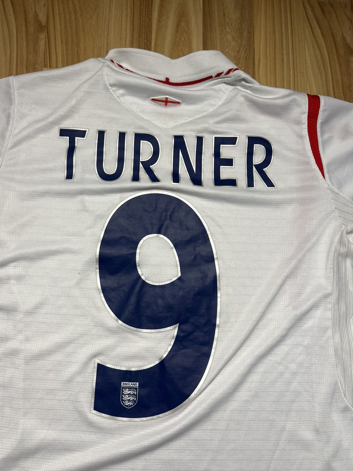 Umbro Team England Wayne ROONEY TURNER 2005- 2007 Size US XL / EU 56 / 4 - 7 Thumbnail