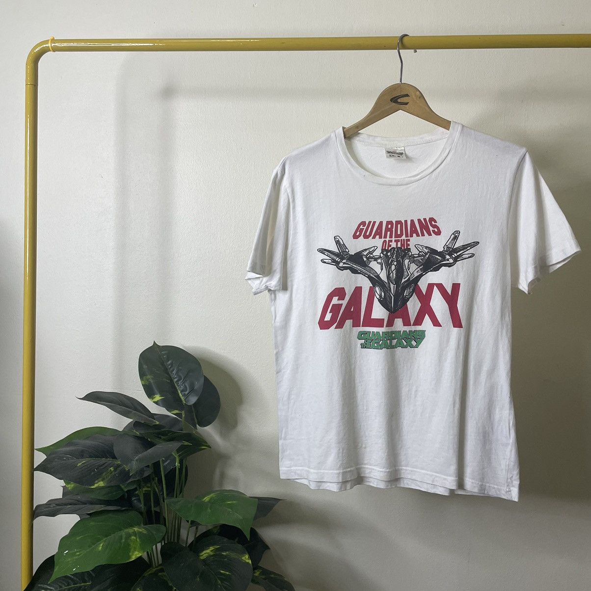 GU × Marvel Comics GU x Marvel Guardian Of The Galaxy Collaboration T Shirt Size US M / EU 48-50 / 2 - 1 Thumbnail