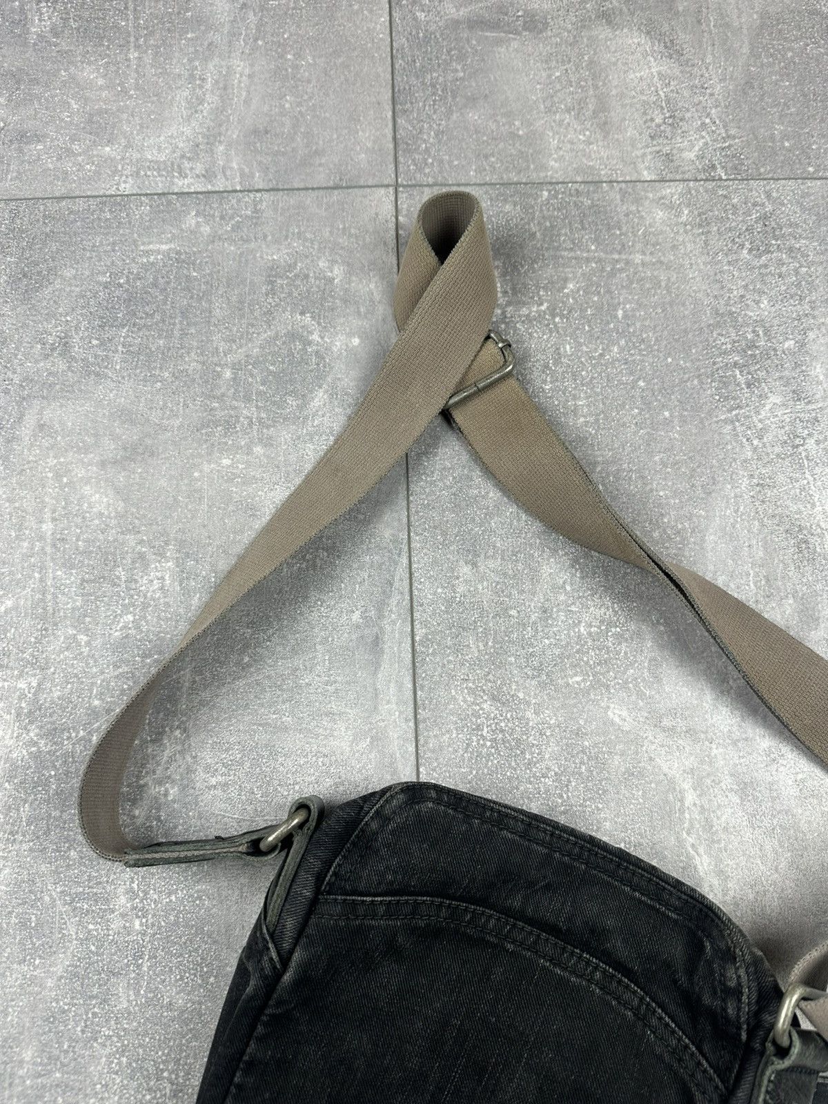 Diesel Diesel Denim Silver Distressed Shoulder Bag Size ONE SIZE - 9 Thumbnail