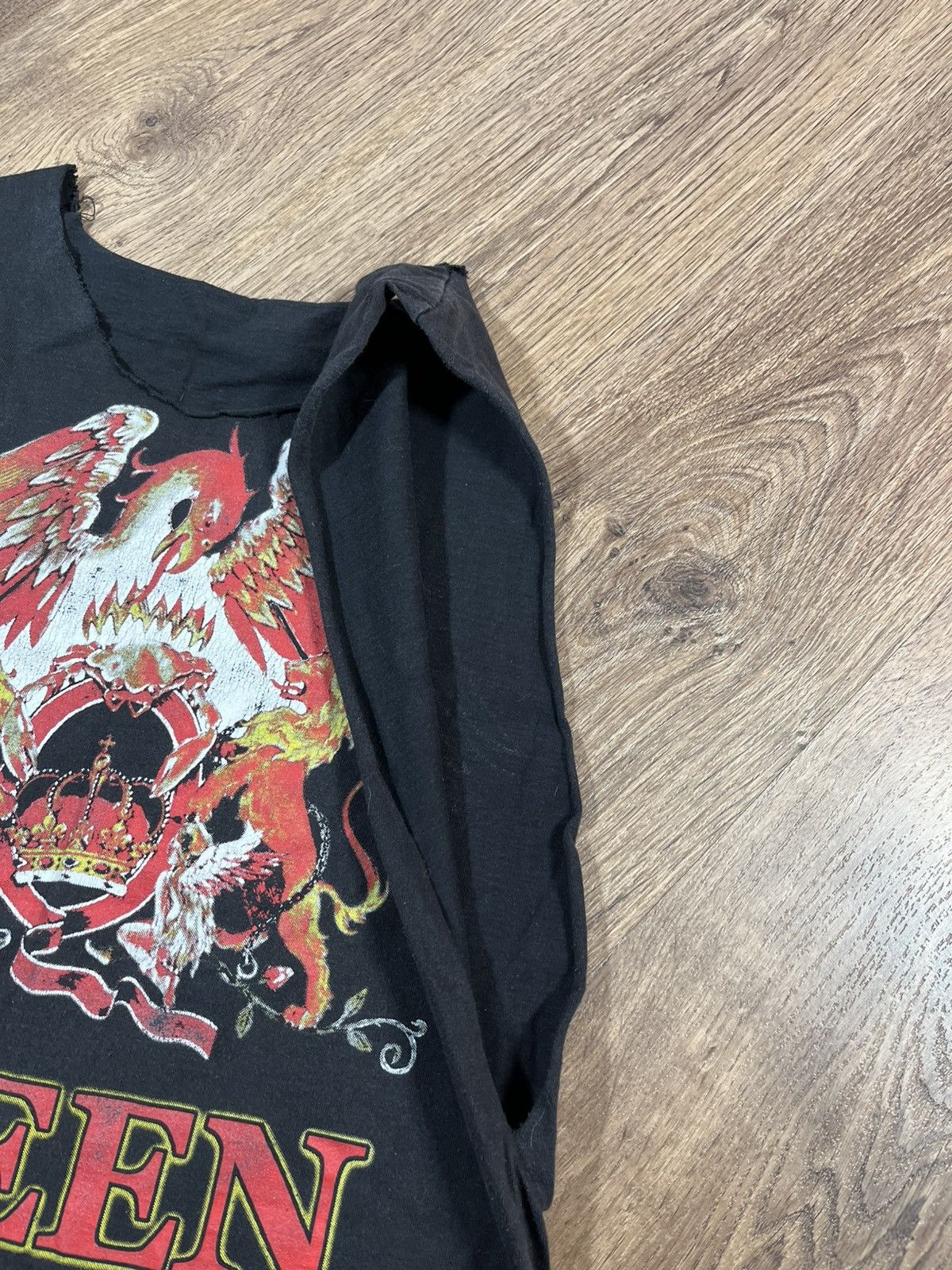 Band Tees Queen Rock Band T Shirt Size US L / EU 52-54 / 3 - 7 Thumbnail