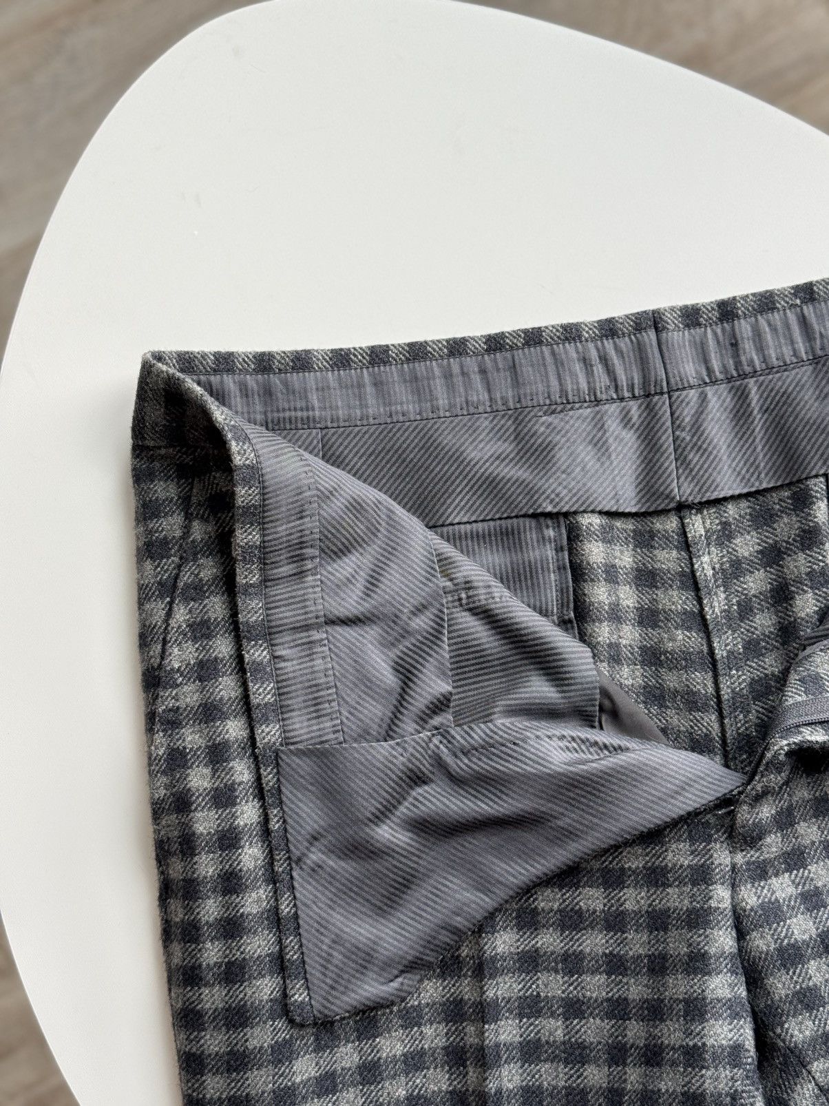 Tom Ford Tom Ford Grey Silk / Wool Tailored Straight Leg Trousers Size US 34 / EU 50 - 12 Thumbnail