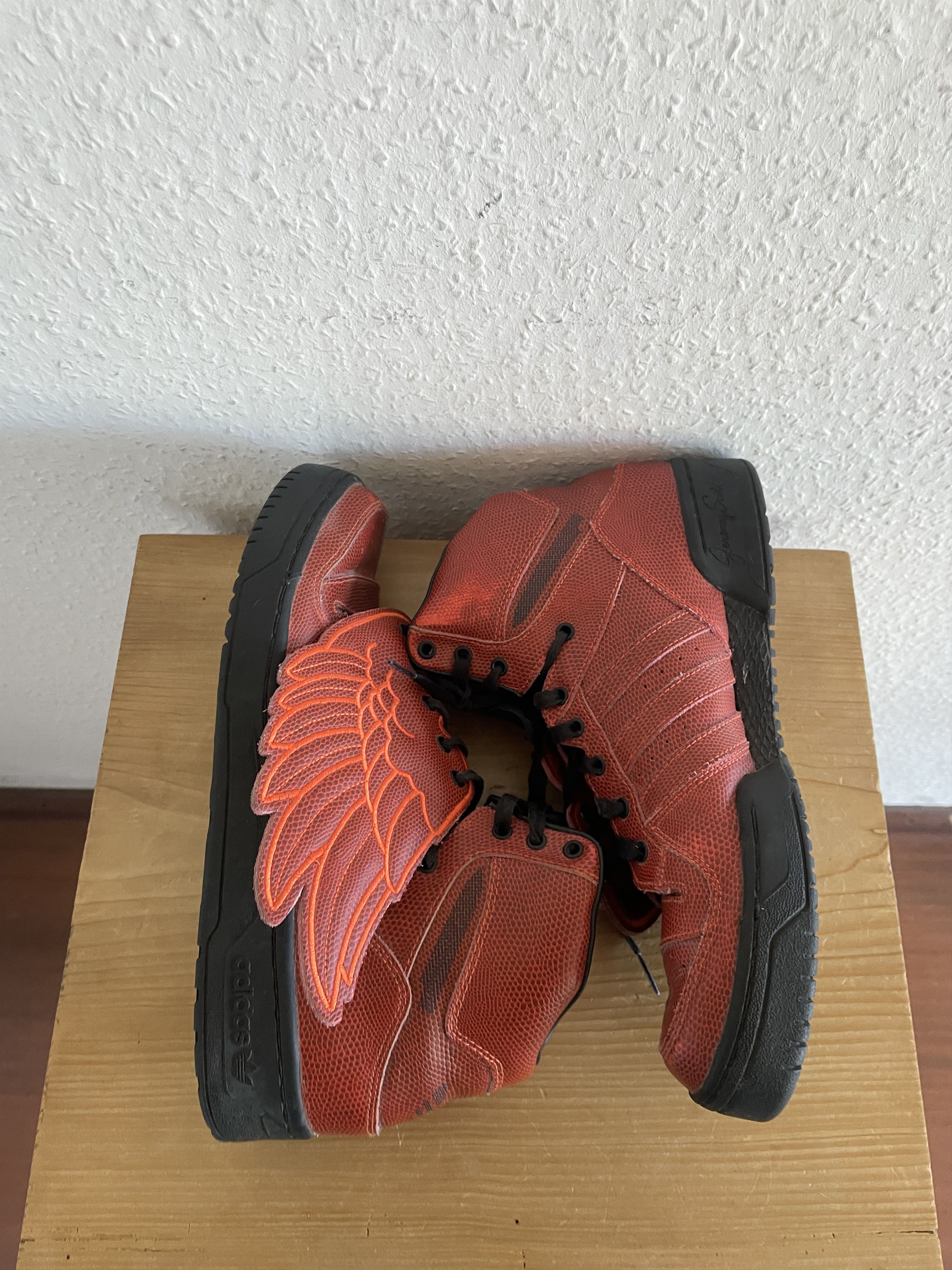 Adidas × Jeremy Scott JS Wings “B-Ball” High Top Sneakers Size US 11.5 / EU 44-45 - 17 Thumbnail