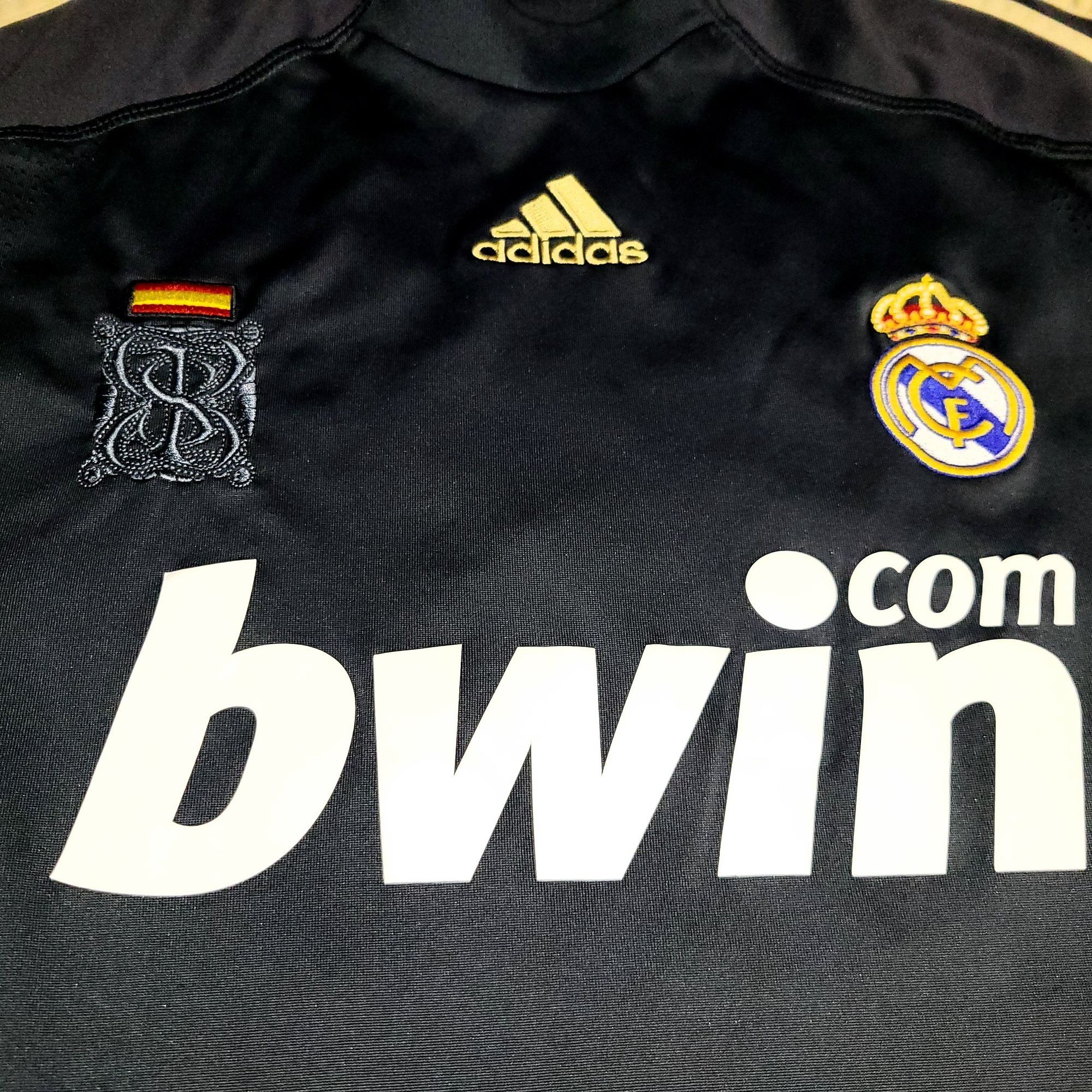 Adidas Ronaldo Real Madrid 2009 2010 DEBUT Third Soccer Jersey L Size US L / EU 52-54 / 3 - 3 Thumbnail