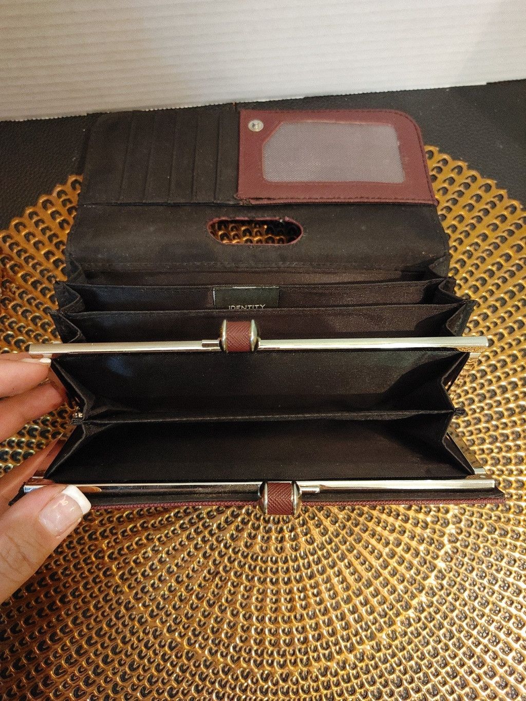 Elie Tahari Tahari Wallet Size ONE SIZE - 6 Thumbnail