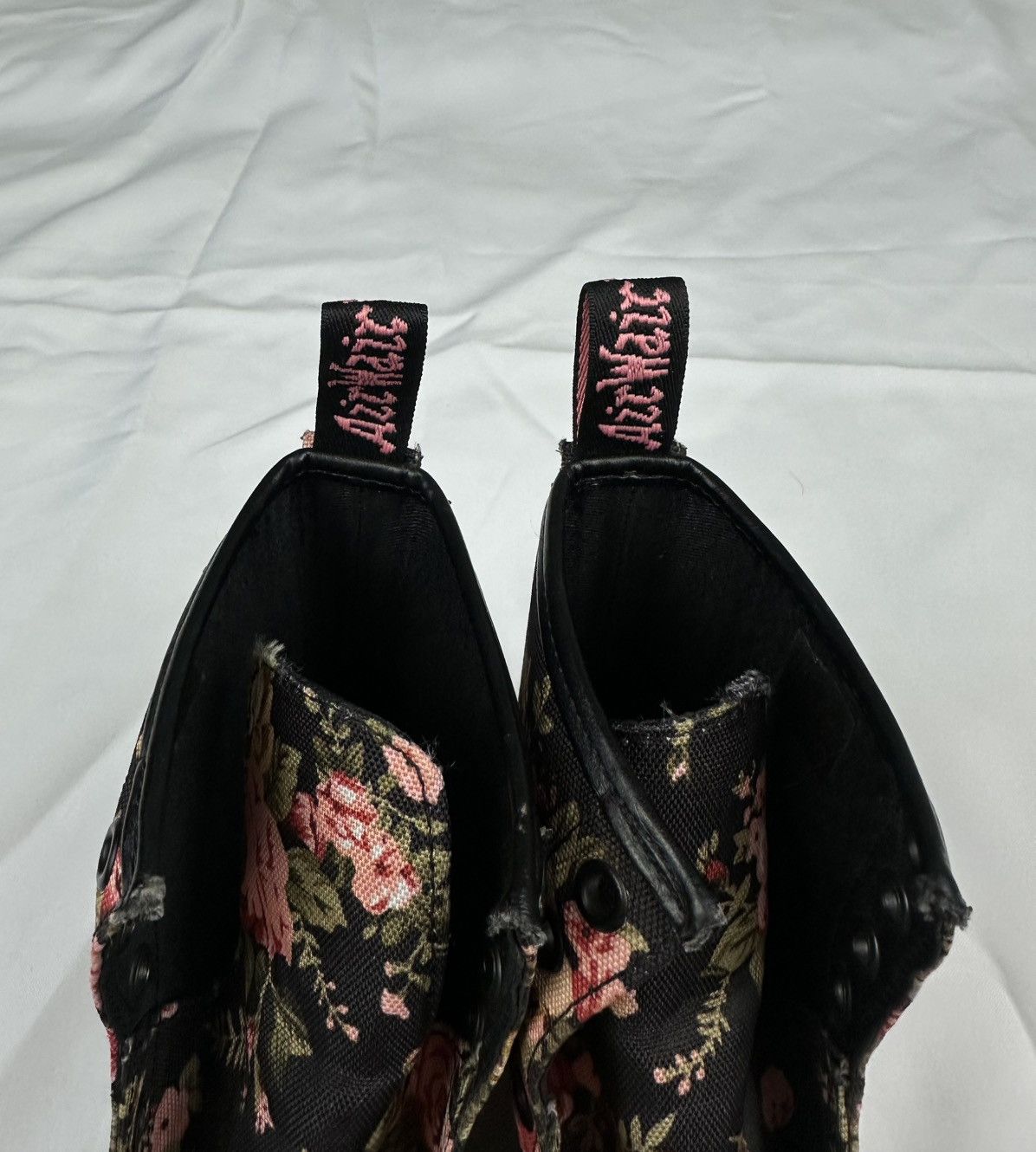 Dr. Martens Dr. Martens 1461 Rose Antique Floral Black Boot Womens 5 Size US 5 / IT 35 - 5 Thumbnail