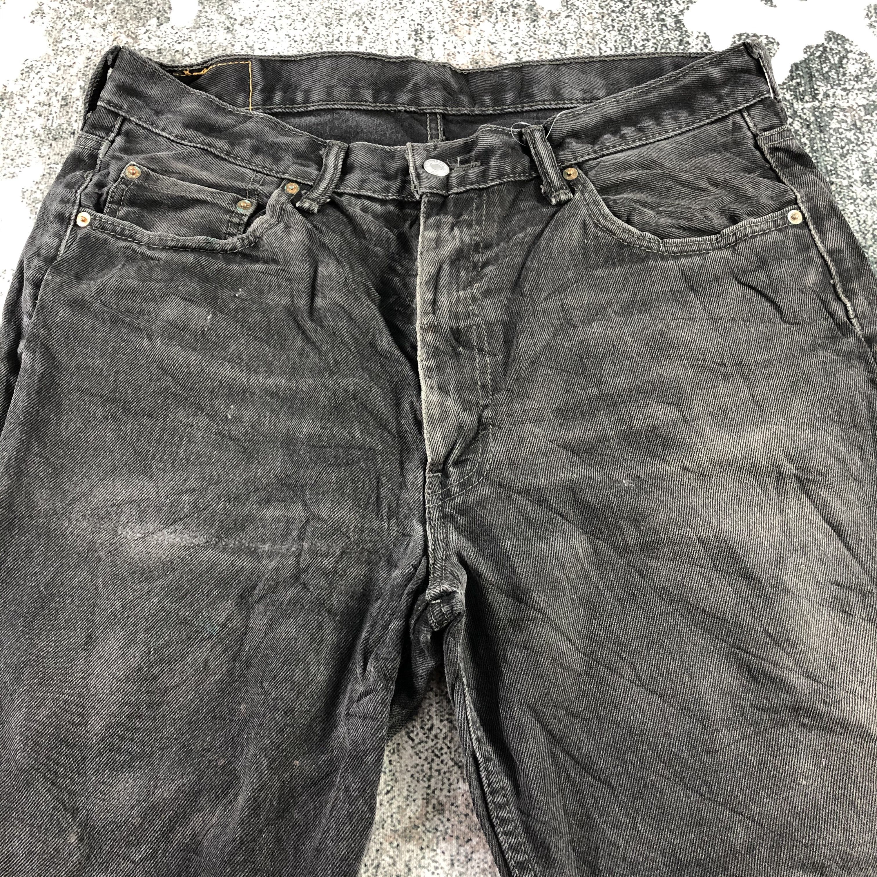 Levi's Vintage Levis 505 Jeans Faded Black Denim KJ1394 Size US 36 / EU 52 - 3 Thumbnail