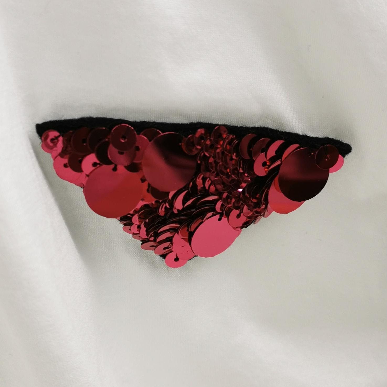 Prada Prada Sequin Triangle Embellished Cotton Tee . Size XS / US 0-2 / IT 36-38 - 3 Thumbnail