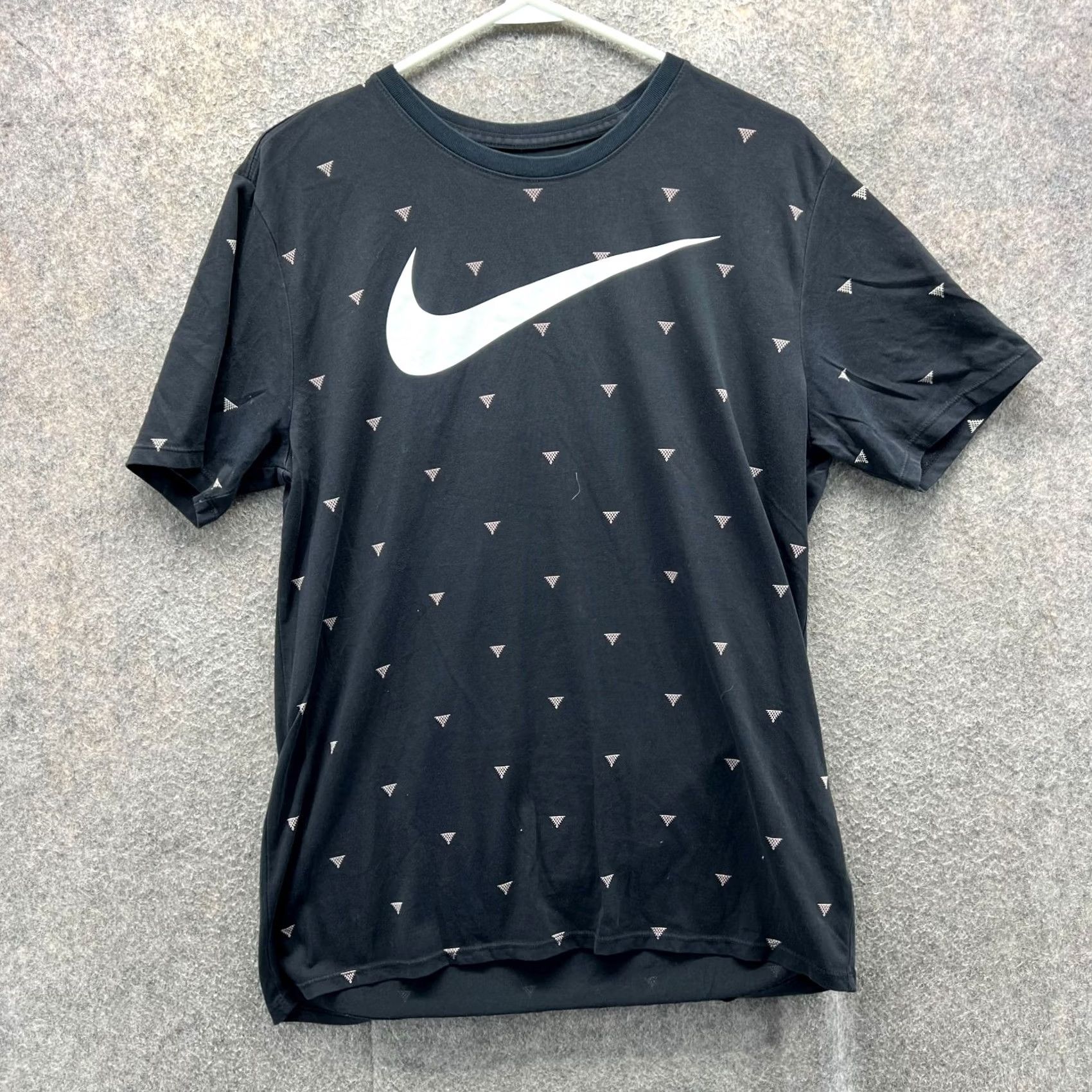 Nike Nike Shirt Mens Large Black Dri-Fit Athletic Tee Short Sleeve Crew Neck Logo Solid Performance Shirt Size US L / EU 52-54 / 3 - 2 Thumbnail
