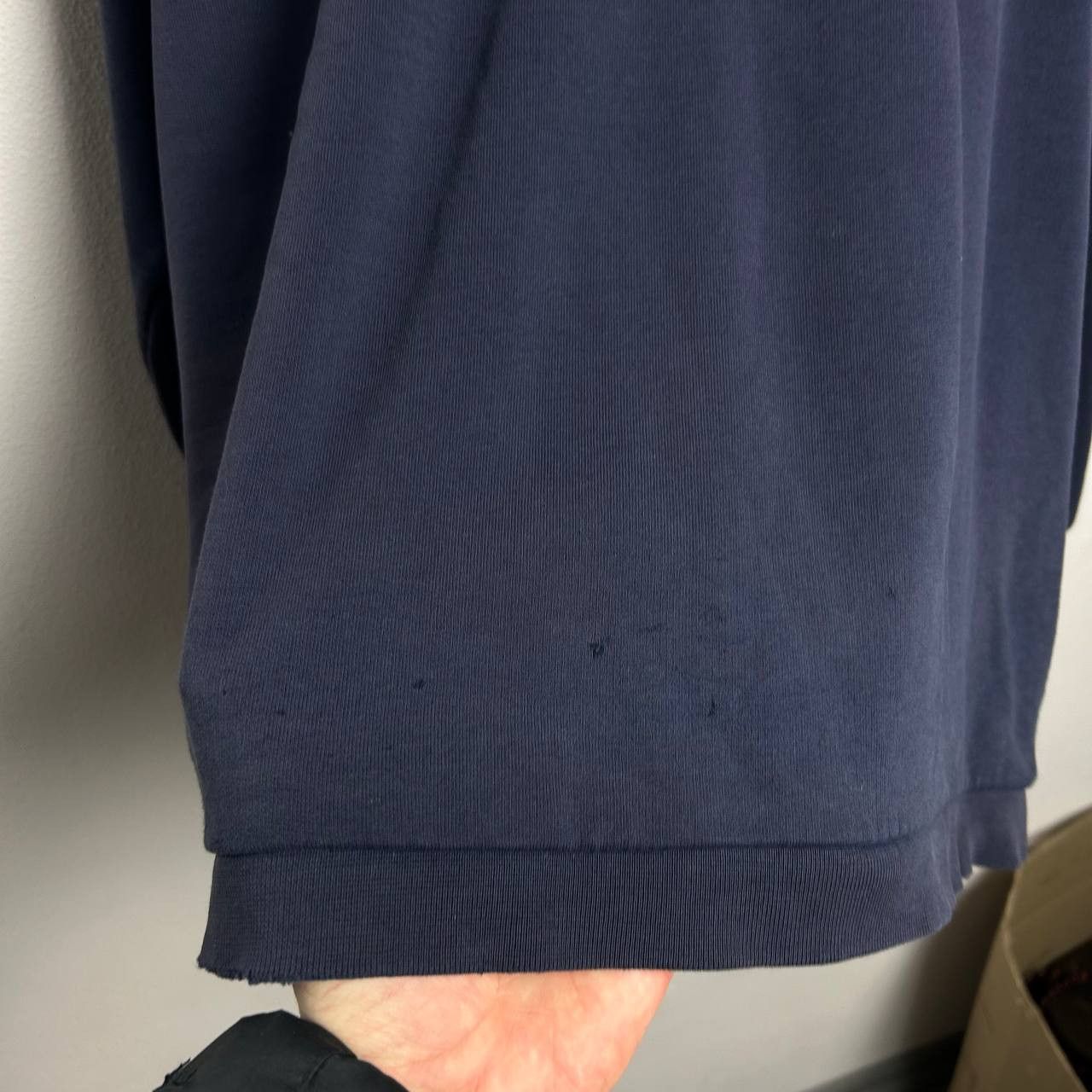 Nike Vintage Nike Big swoosh 90s streetwear distressed sweatshirt Size US M / EU 48-50 / 2 - 9 Thumbnail