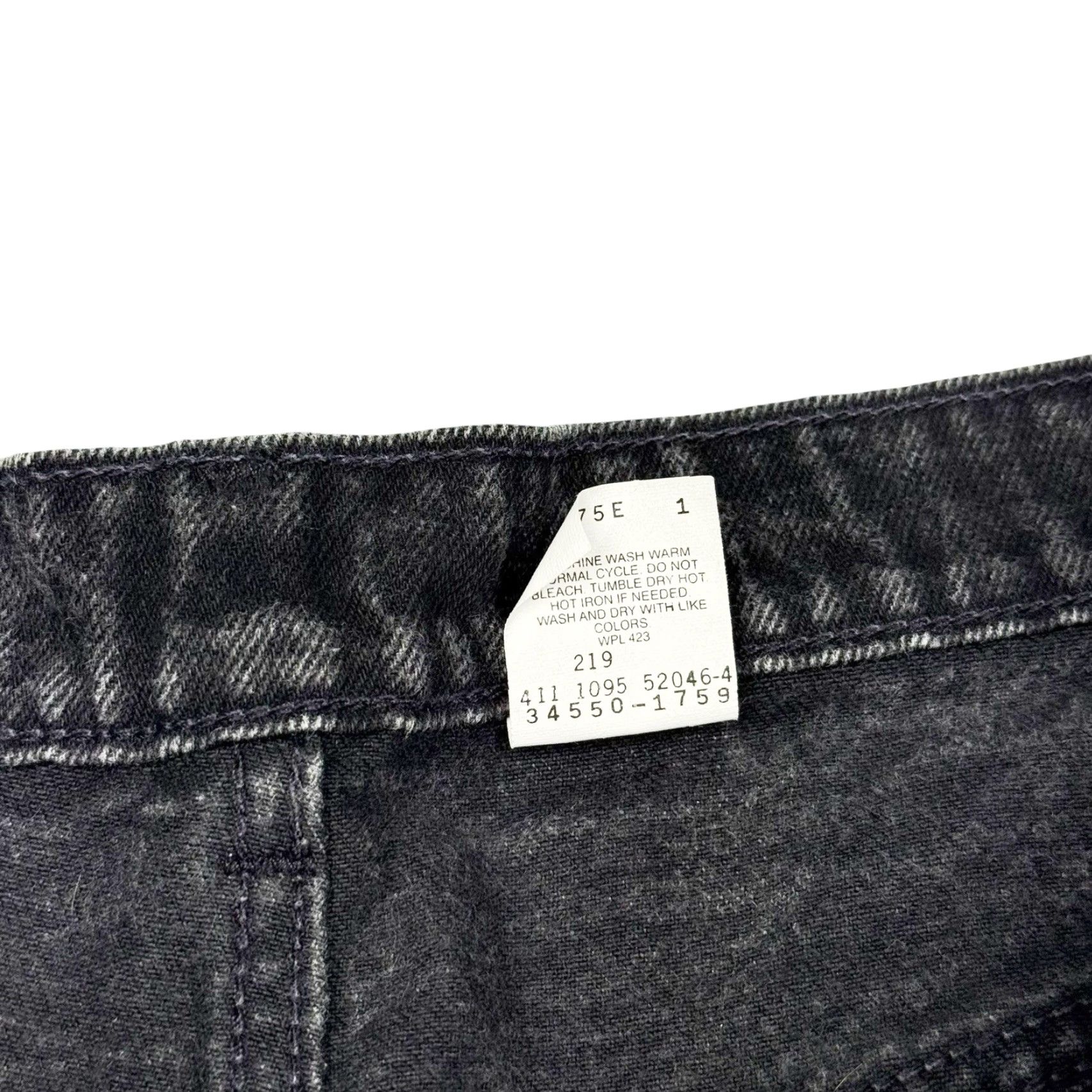 Levi's VINTAGE Levi’s 550 Black Washed Bermuda Shorts Mens 40 Regular Zip 9in Inseam USA 90s Orange Tab Denim Cotton Size US 40 / EU 56 - 8 Thumbnail