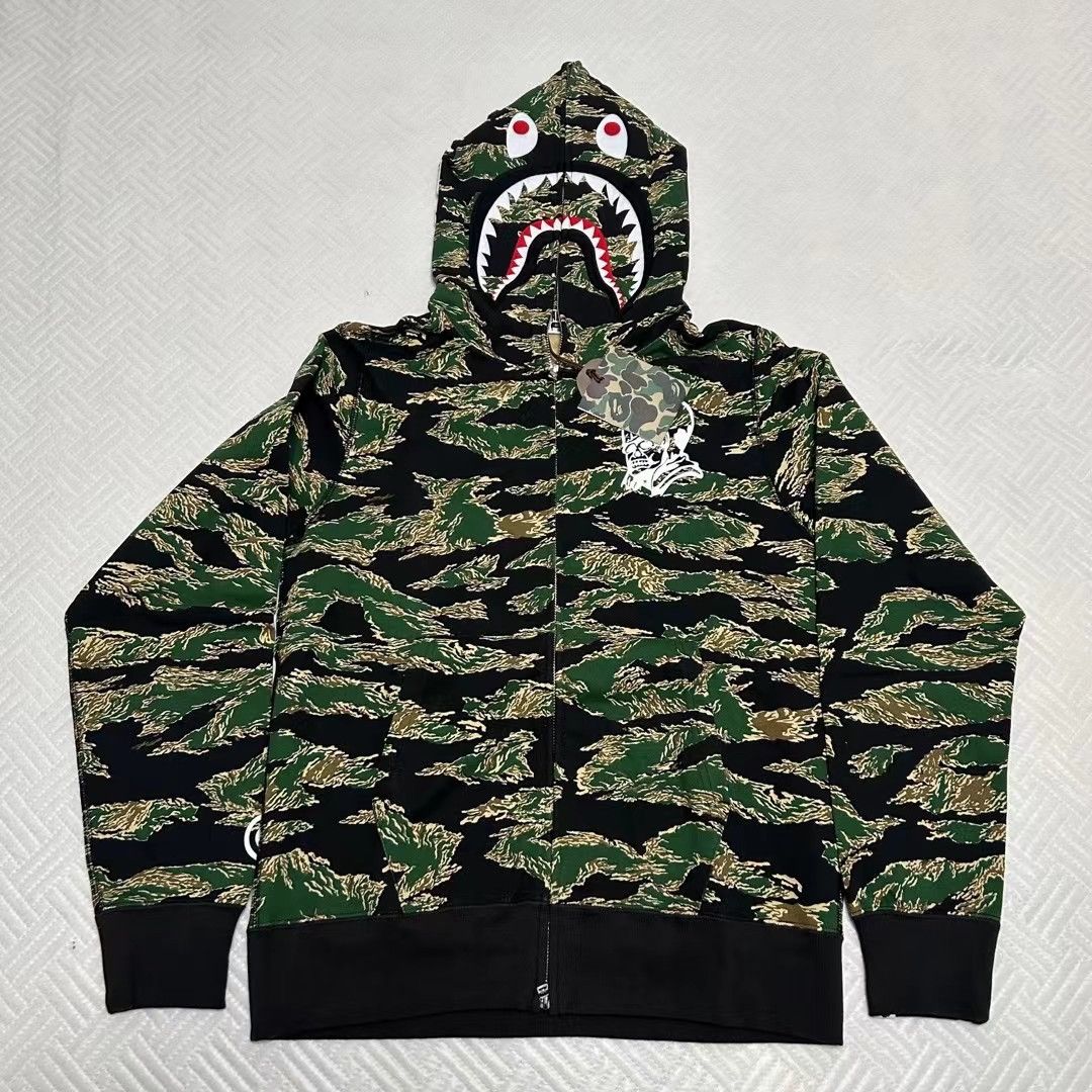 Bape BAPE LIMIED FULL ZIP HOODIE Size US L / EU 52-54 / 3 - 1 Thumbnail