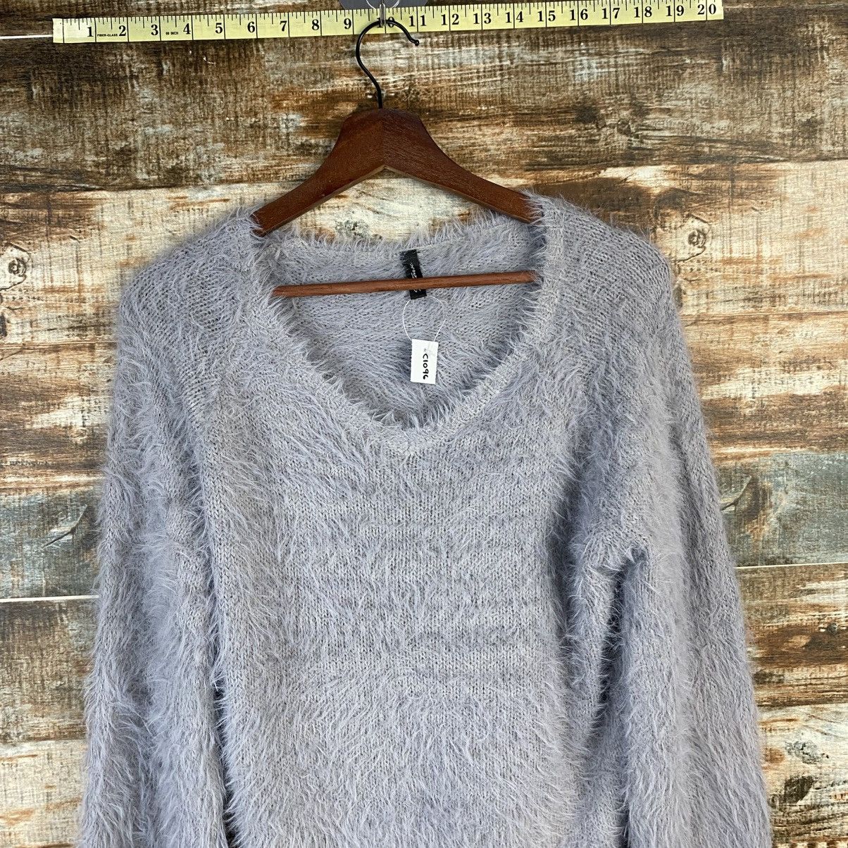 Japanese Brand DL Saltanse Gray shaggy fur Mohair Knitwear #C1096 Size M / US 6-8 / IT 42-44 - 5 Thumbnail