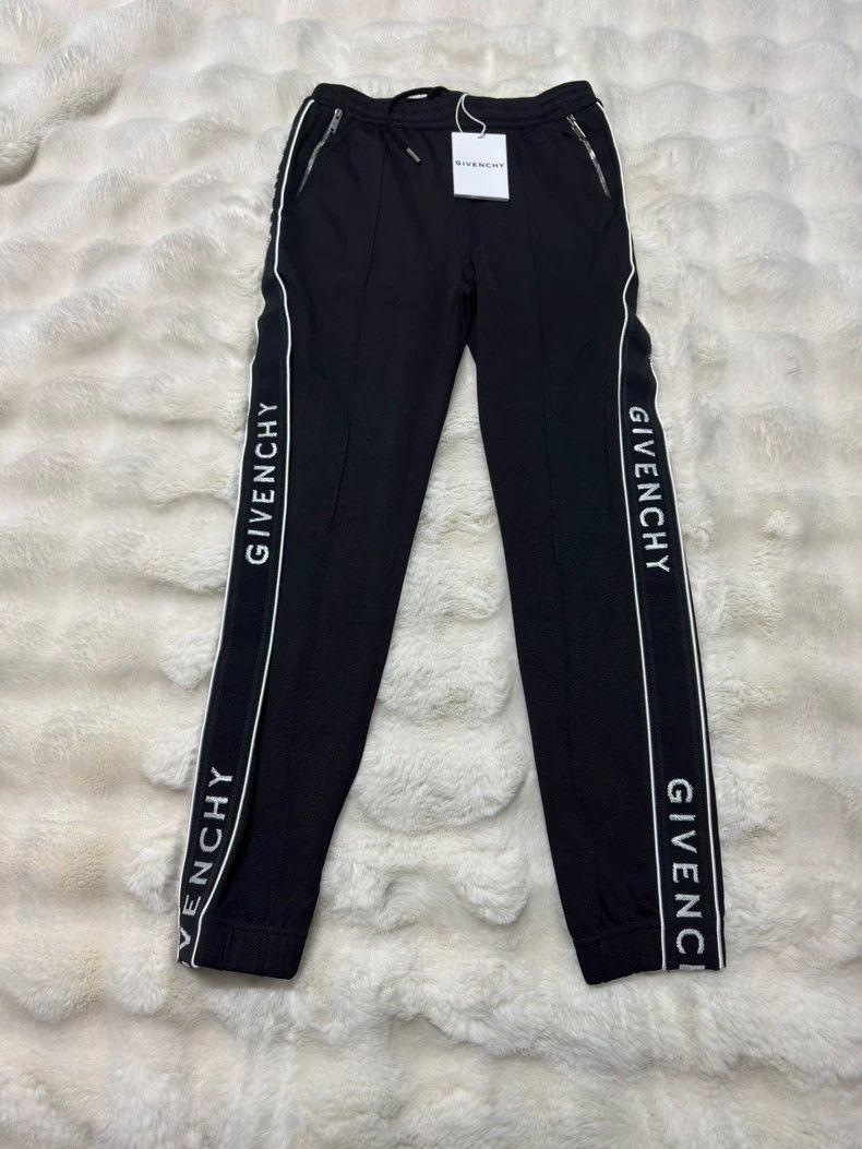 Givenchy Givenchy size xs String standard trousers and casual trouse Size US 28 / EU 44 - 1 Thumbnail