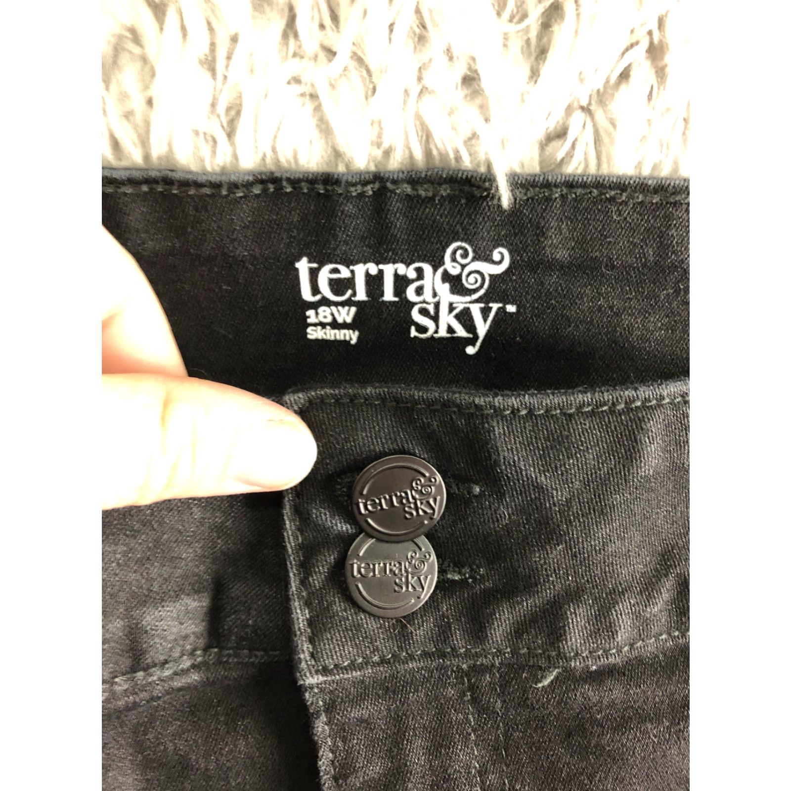 Vintage Terra & Sky Womens Plus Size 18W High Rise Skinny Dark Wash Black Denim Jeans Jeans Size 40" / US 18 - 7 Thumbnail