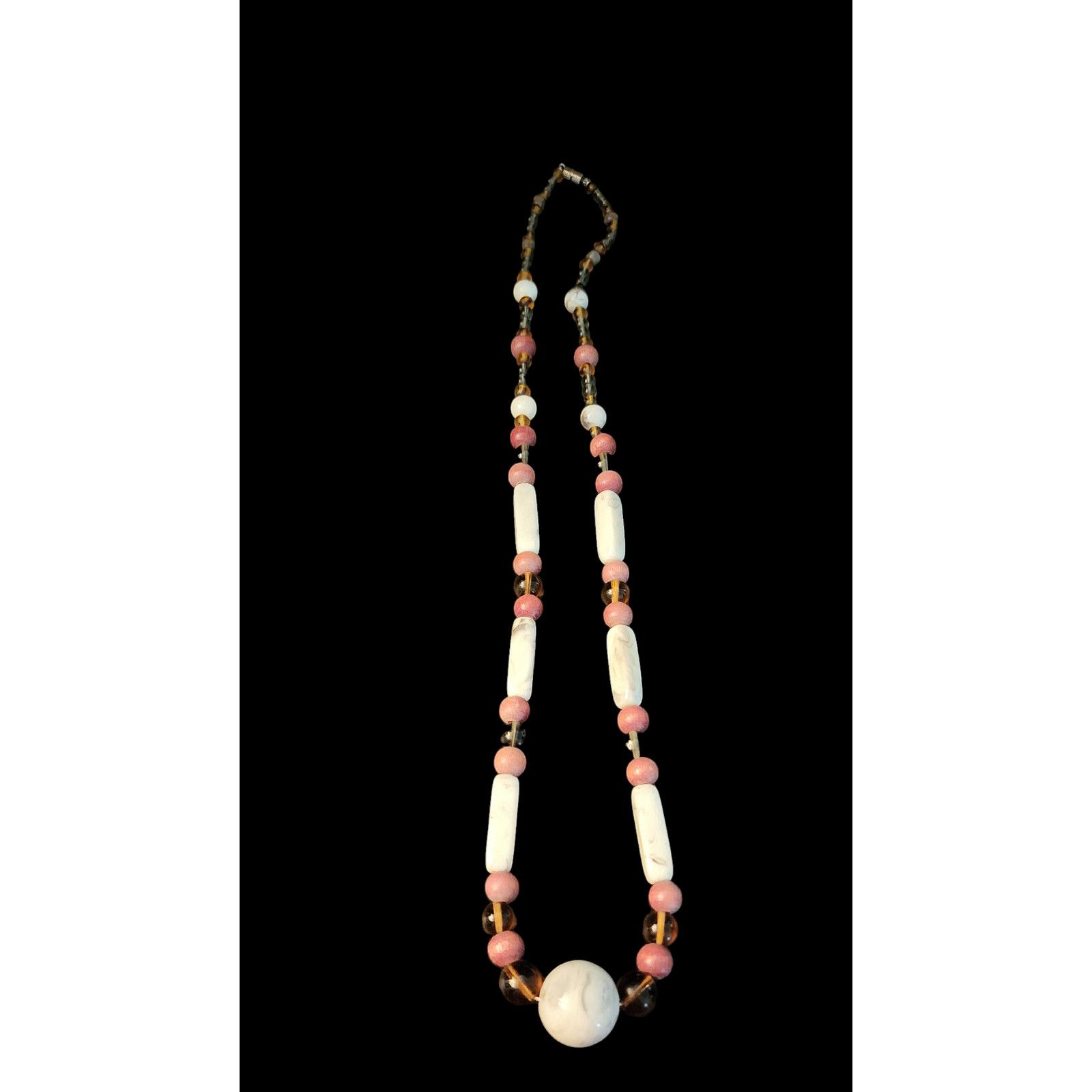 Avon Celli Unique Avon vintage beaded necklace Size ONE SIZE - 1 Thumbnail