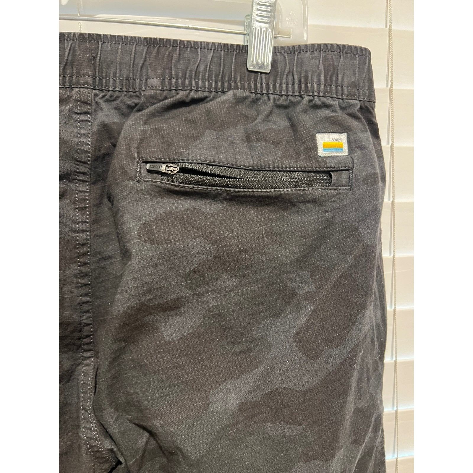Vuori Vuori Pants Men's Large Ripstop Organic Cotton Black Gray Ca Size US 32 / EU 48 - 7 Thumbnail