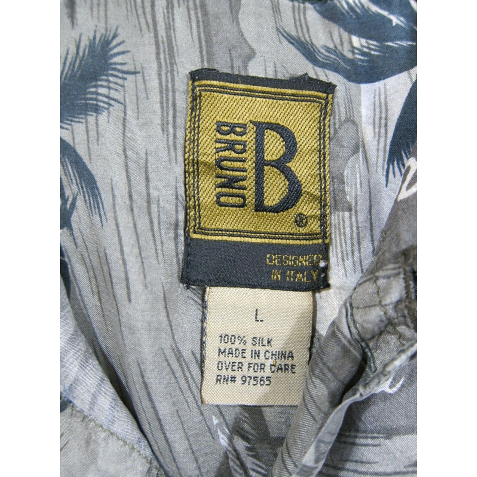 Vintage VINTAGE Bruno B Shirt Men Large 100% Silk Grey Aloha Palm Tree Floral Hawaiian Button-Up Short Sleeve Collared 50s 60s 70s 80s Mens Size US L / EU 52-54 / 3 - 3 Thumbnail