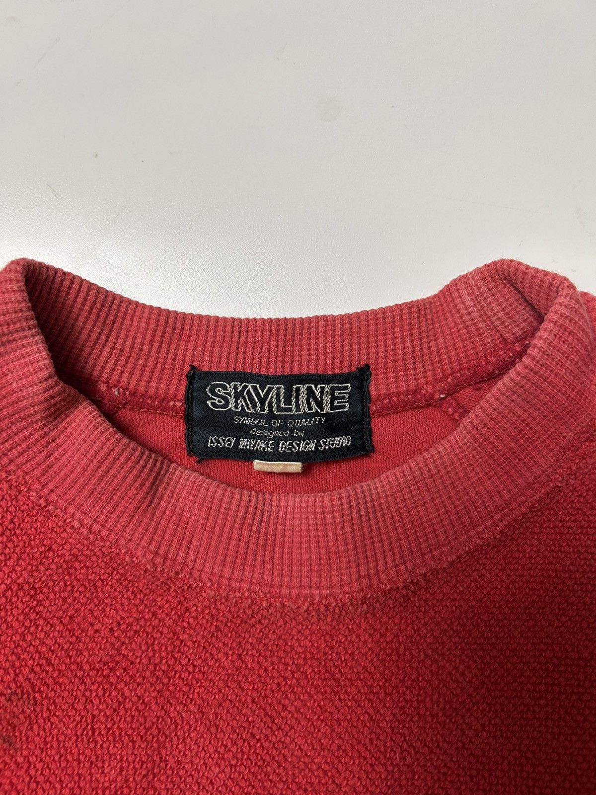 Issey Miyake × Japanese Brand × Vintage VINTAGE ISSEY MIYAKE SKYLINE SWEATSHIRT Size US M / EU 48-50 / 2 - 7 Thumbnail