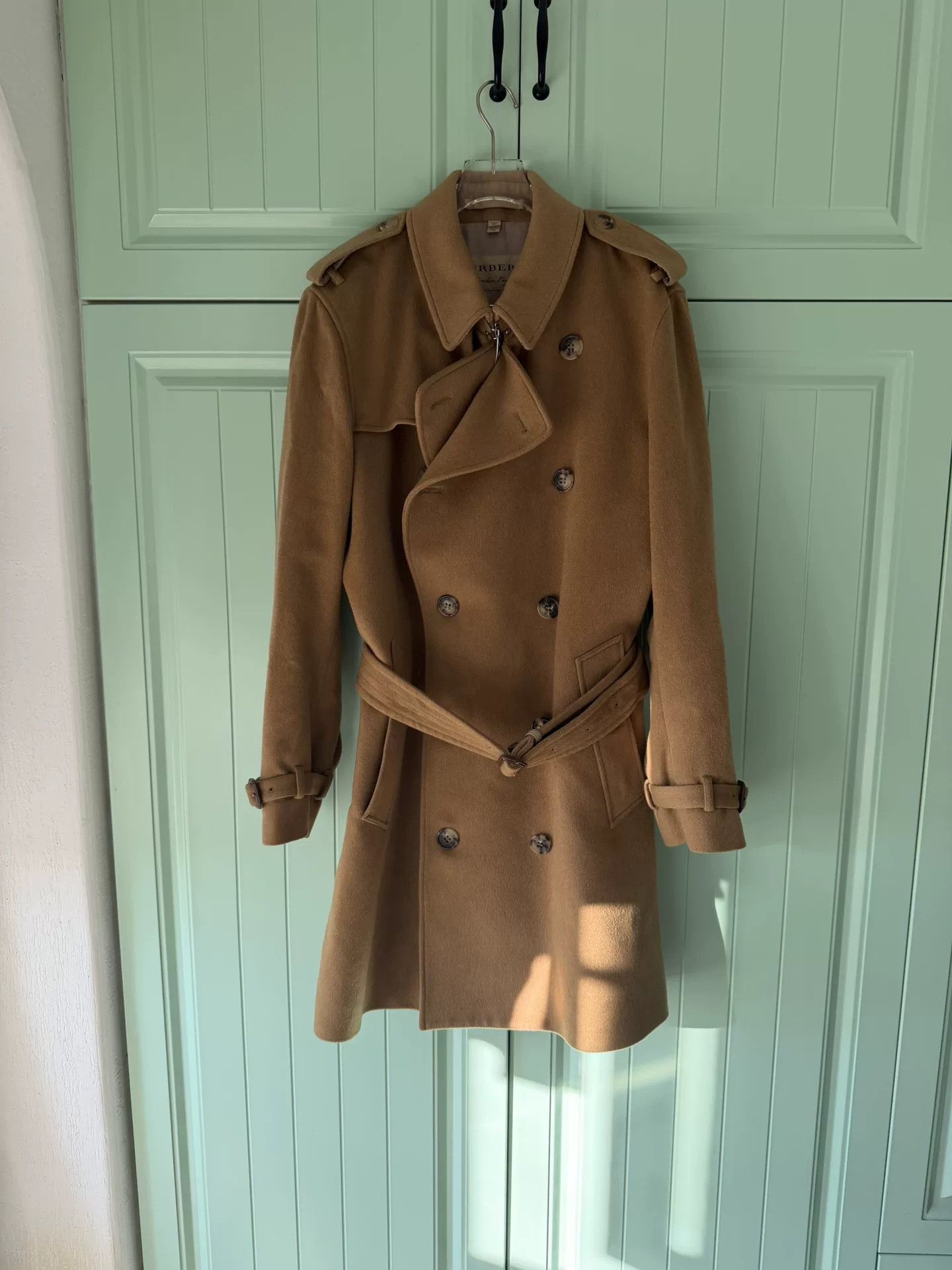Burberry Burberry Men's Mid-Length Trench Coat Size US M / EU 48-50 / 2 - 1 Thumbnail