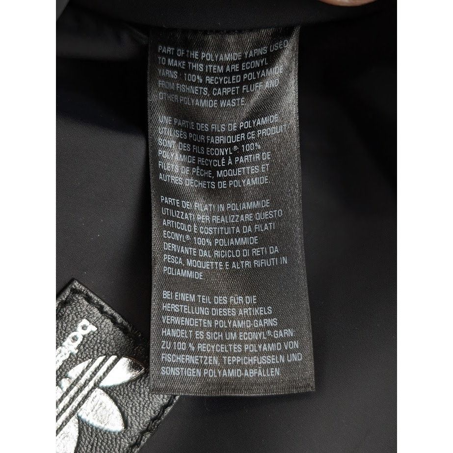 Adidas × Balenciaga o1rshd1 Size: OS / Belt Bag in Black/White Size ONE SIZE - 16 Thumbnail