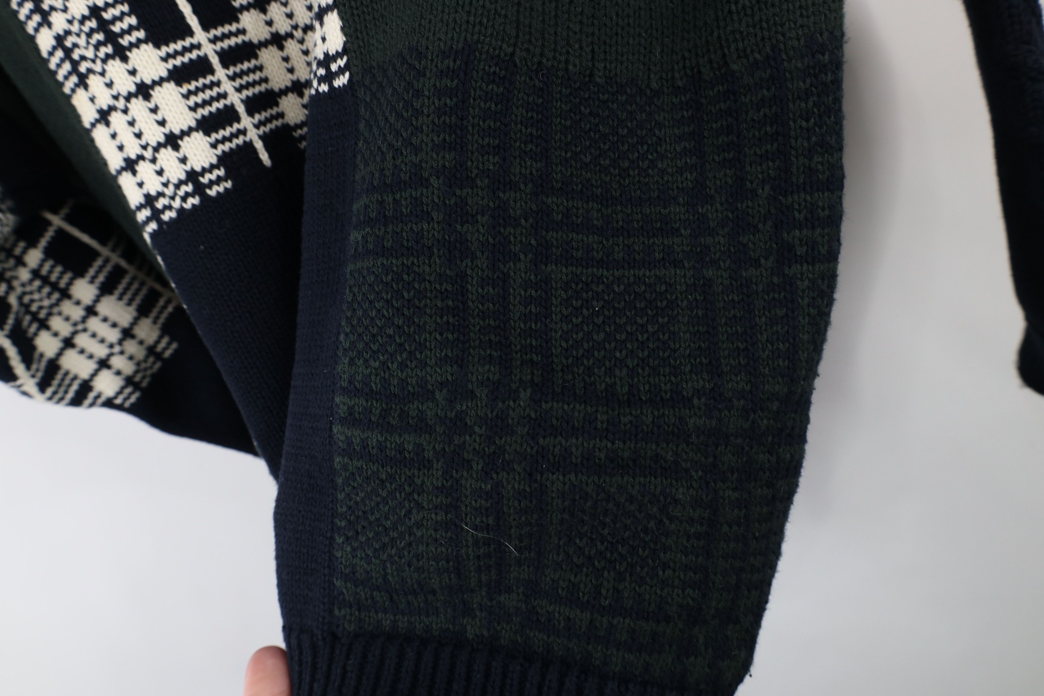 Vintage Vintage 90s Streetwear Checkered Patchwork Heavy Sweater Size US L / EU 52-54 / 3 - 6 Thumbnail