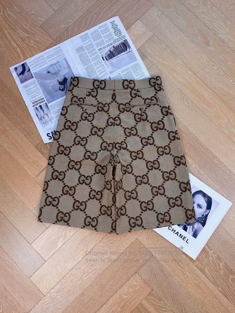 Gucci Gucci Full print double G old flower five-point mid-waist Size US 28 / EU 44 - 2 Thumbnail