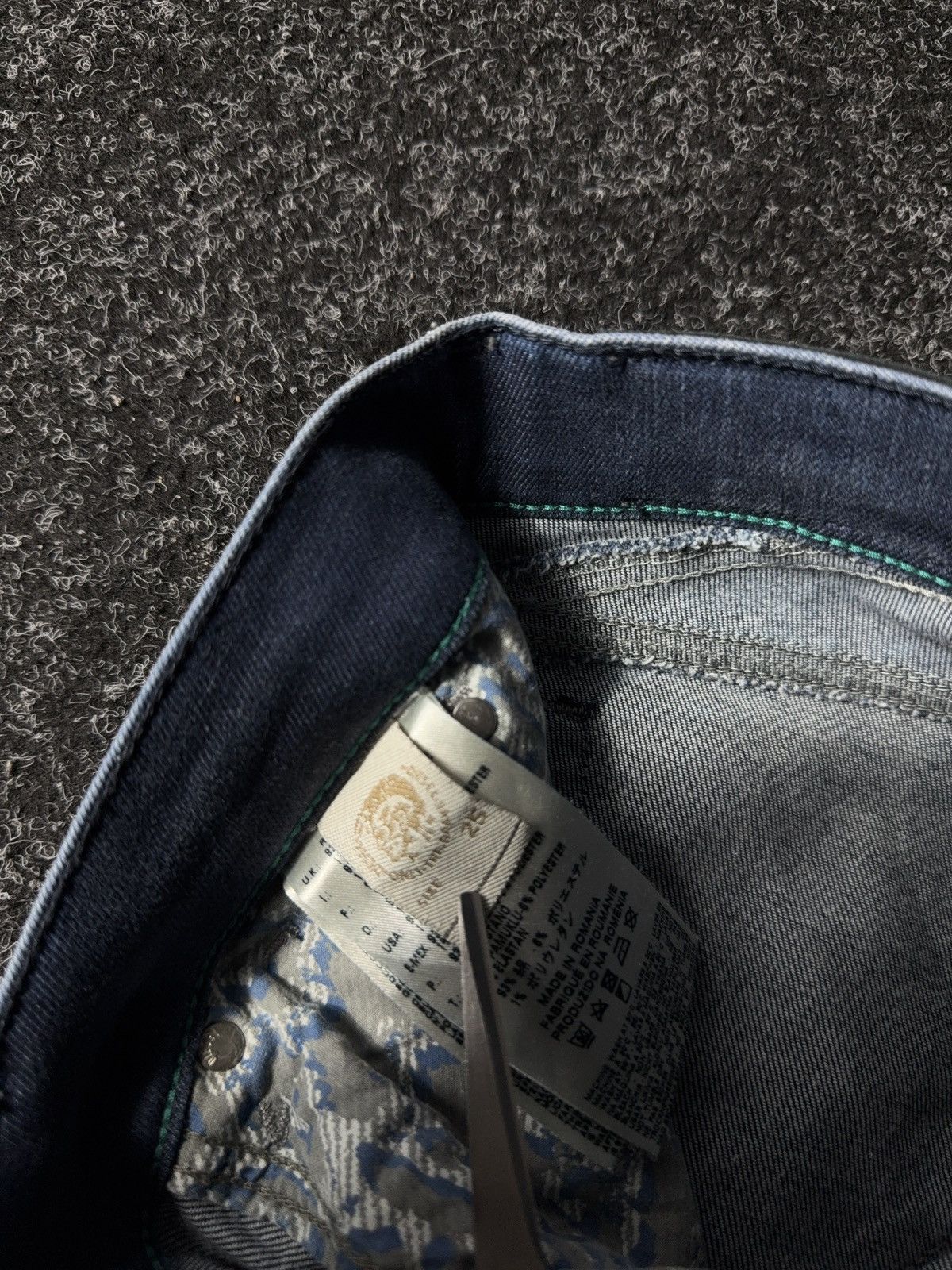 Diesel × If Six Was Nine × Vintage Vintage 90s Distressed Diesel Industry Jeans Skinny pants Size 25" / US 0 / IT 36 - 8 Thumbnail