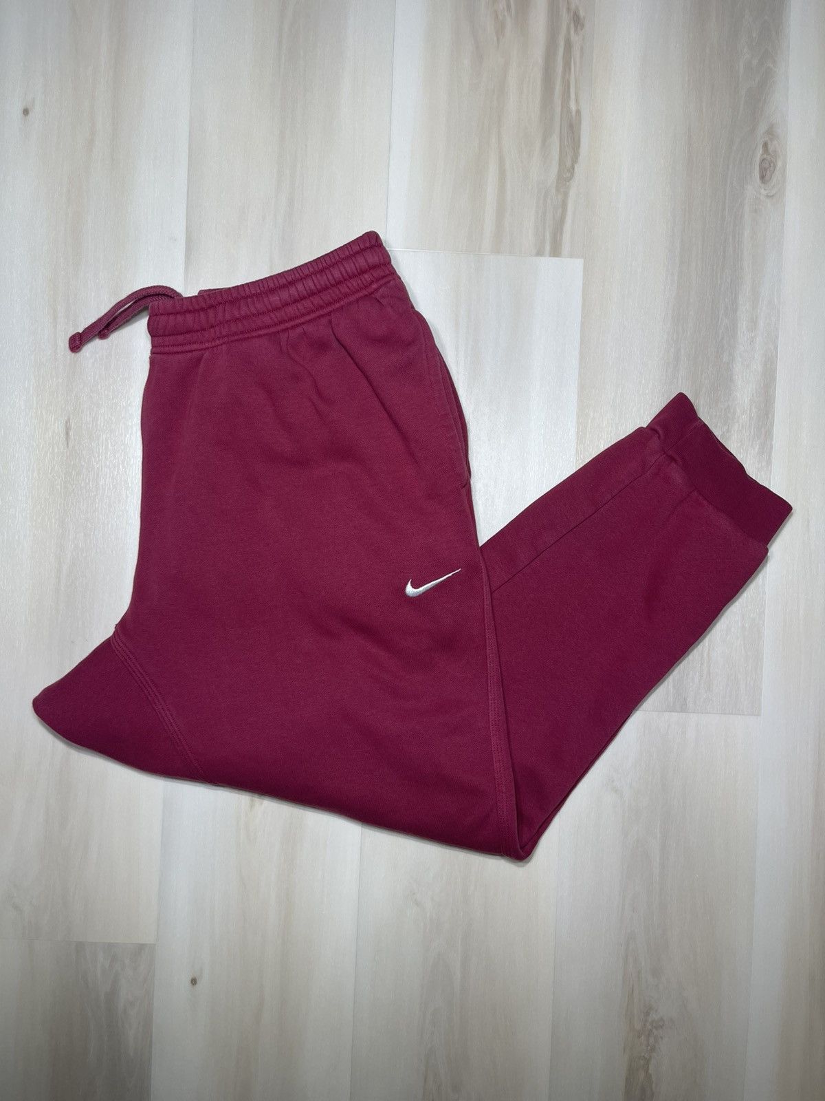 Nike Nike Sweatpants Men’s Sz XXL Maroon Fleece Jogger Drawstring Size US 38 / EU 54 - 1 Thumbnail