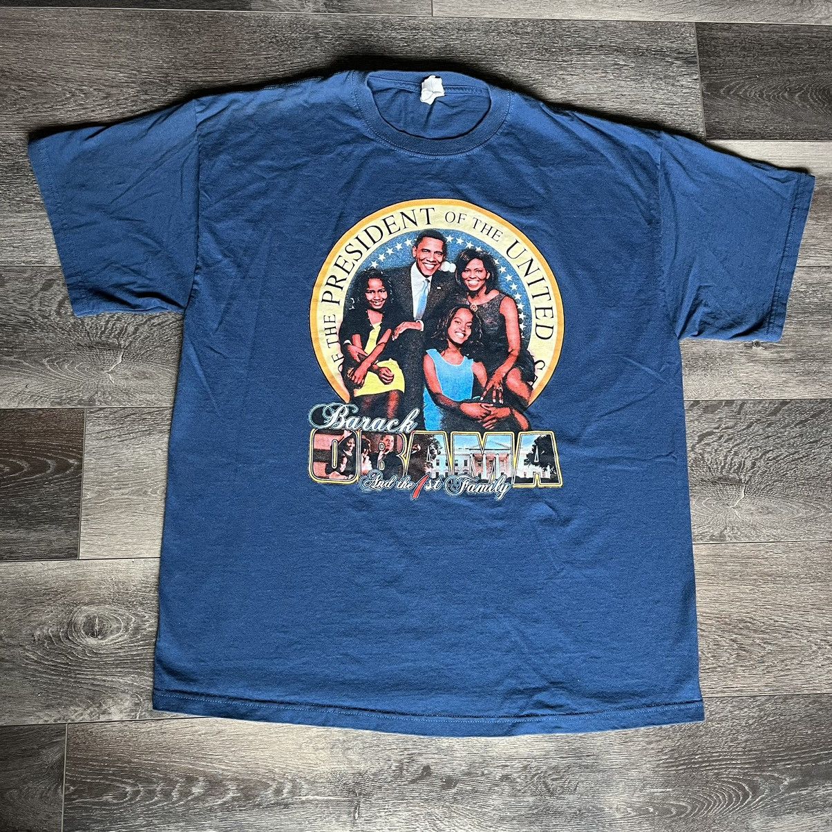 Vintage Vintage President Barack Obama And The Family Graphic Tee Size US XL / EU 56 / 4 - 2 Thumbnail