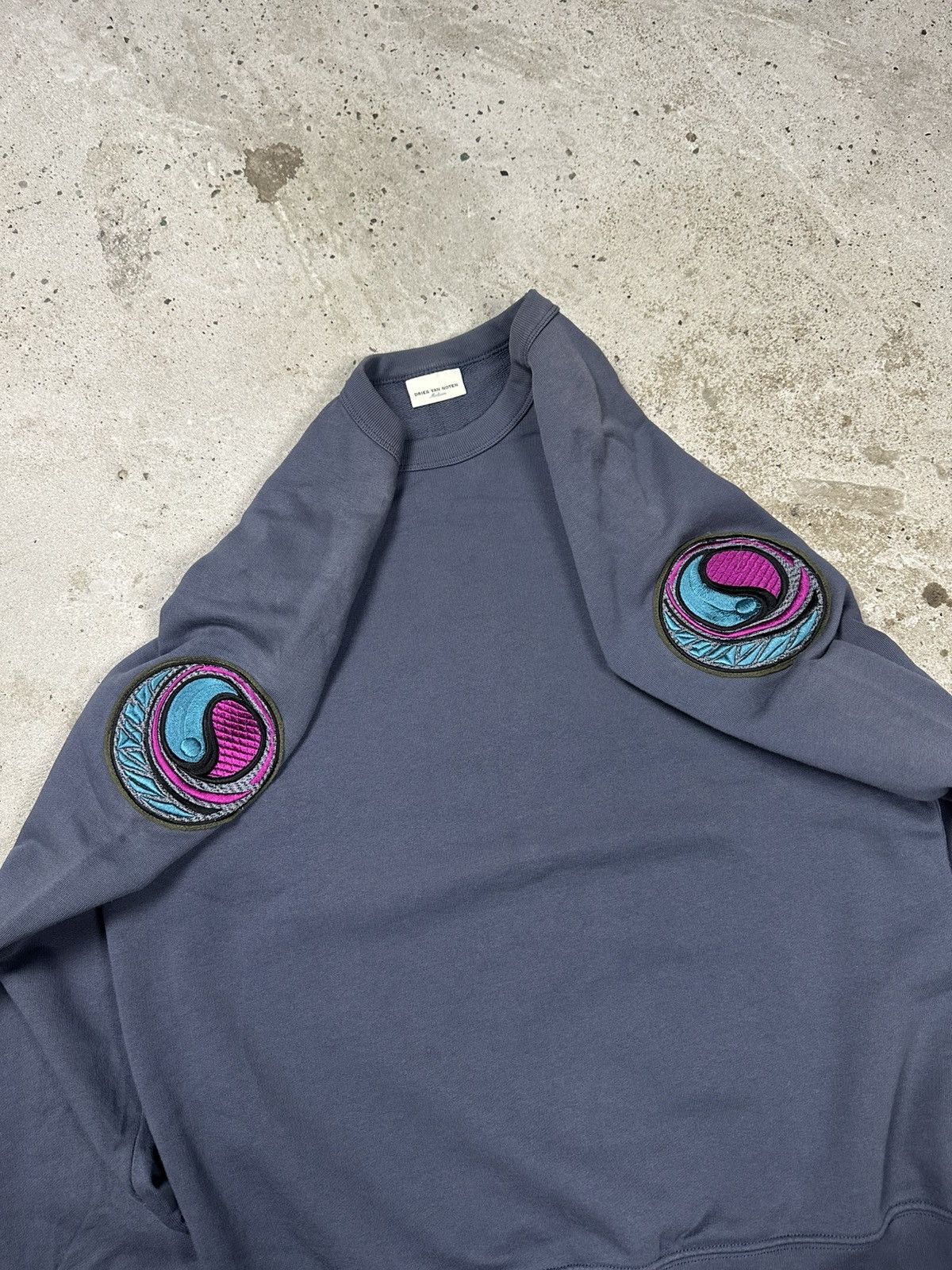 Dries Van Noten Dries Van Noten A/W 16 Psychedelic Yin Yang Crewneck Badge Size US M / EU 48-50 / 2 - 9 Thumbnail