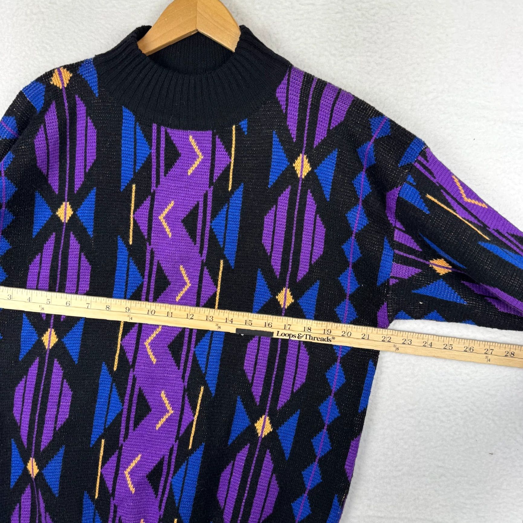Vintage VINTAGE Kaelin Wool Blend Retro Geometric Purple Sweatshirt Adult Large 80s 90s Long Sleeve Mens Size US L / EU 52-54 / 3 - 5 Thumbnail