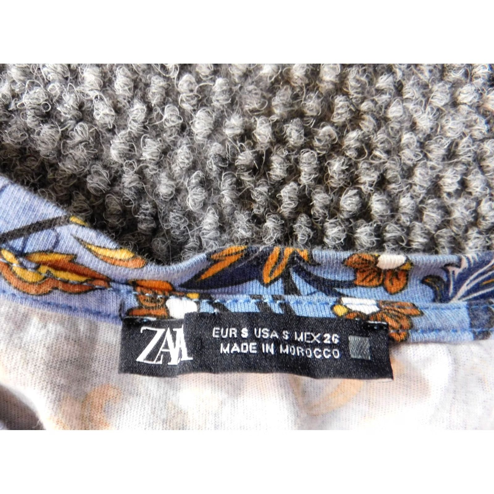 Zara Zara Woman Blue Floral Knit Top Short Sleeve Crew Neck Pullover Cotton Regular Size S Small Shirt Blouse Modern Casual Size S / US 4 / IT 40 - 4 Thumbnail