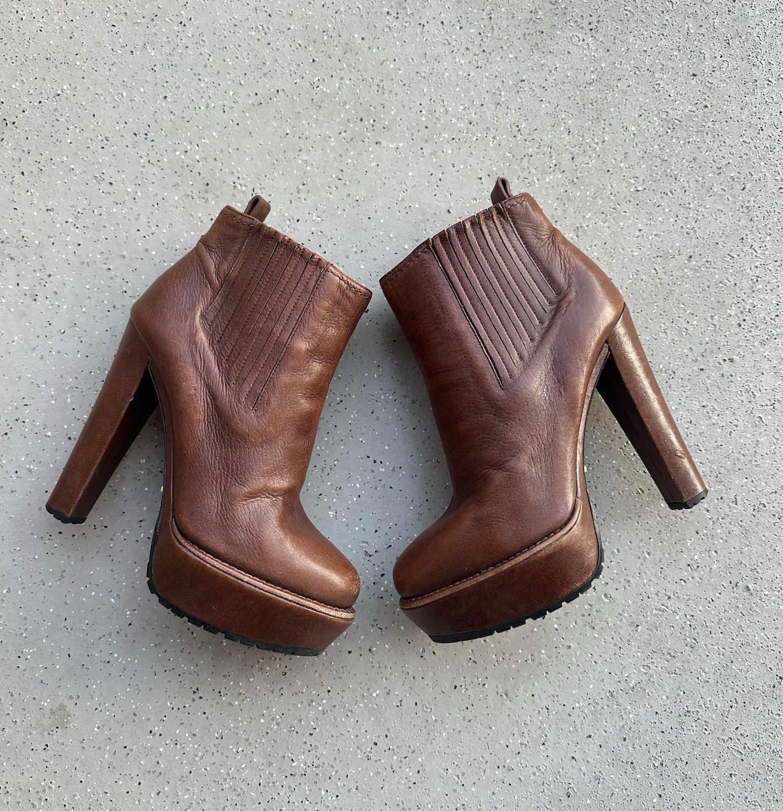 Prada DDP Prada Womens Brown Leather Platform Heel Boots Size 38,5 Size US 8.5 / IT 38.5 - 3 Thumbnail