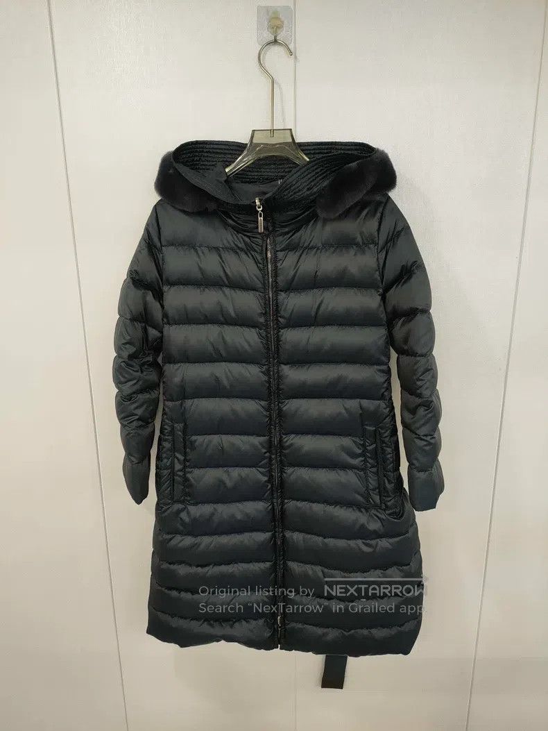 Max Mara Max Mara Solid Color Hooded Drawstring Long Sleeve Puffer Size M / US 6-8 / IT 42-44 - 1 Thumbnail