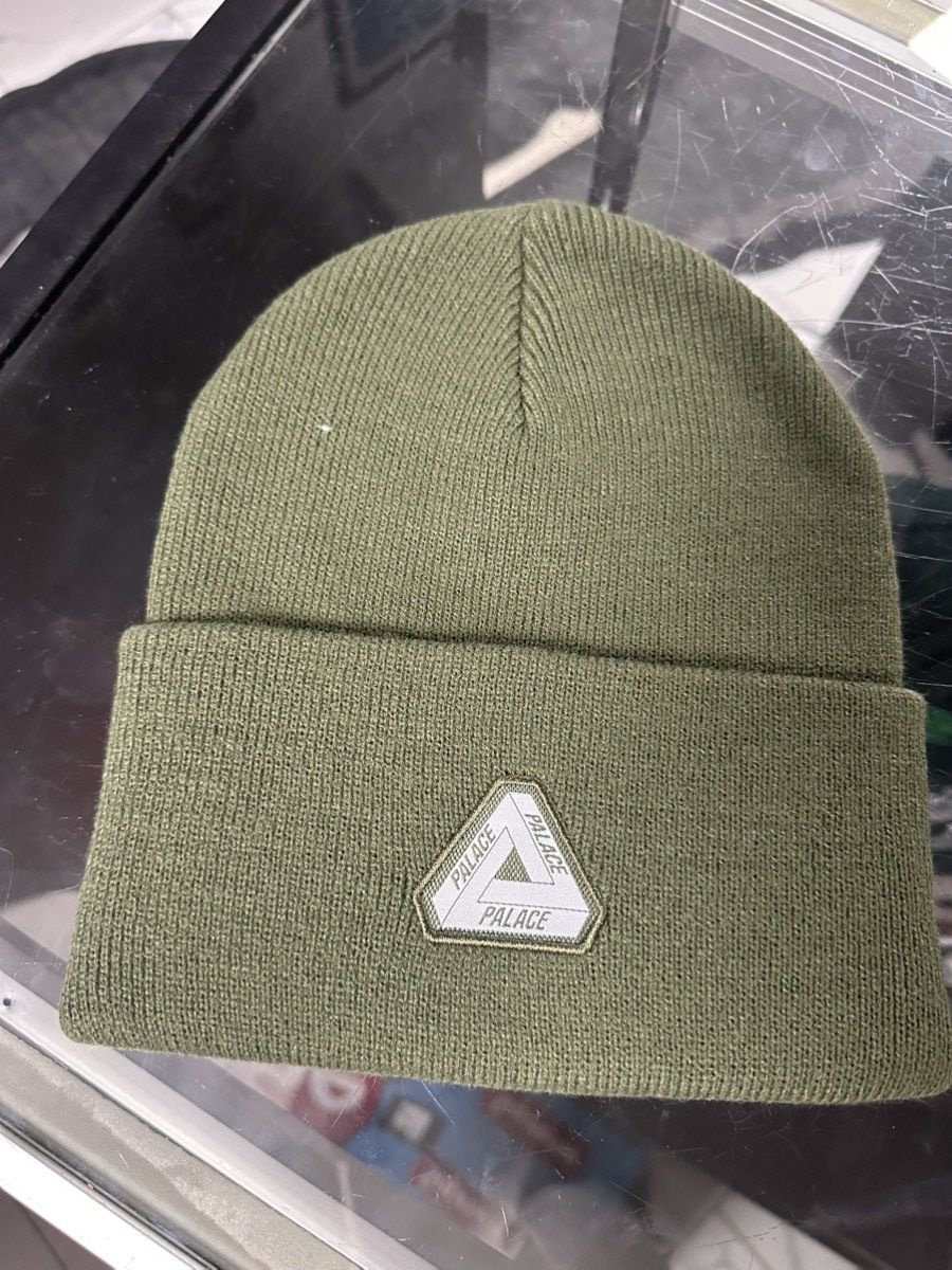 Palace Palace Logo Beanie (Green) Size ONE SIZE - 1 Thumbnail