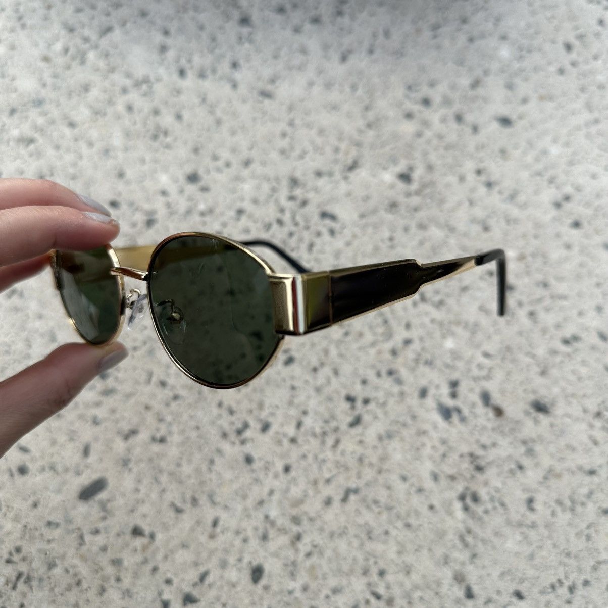 Other Y2K Unisex Sunglasses Retro Fashion Shades ZL829-01 Size ONE SIZE - 2 Thumbnail