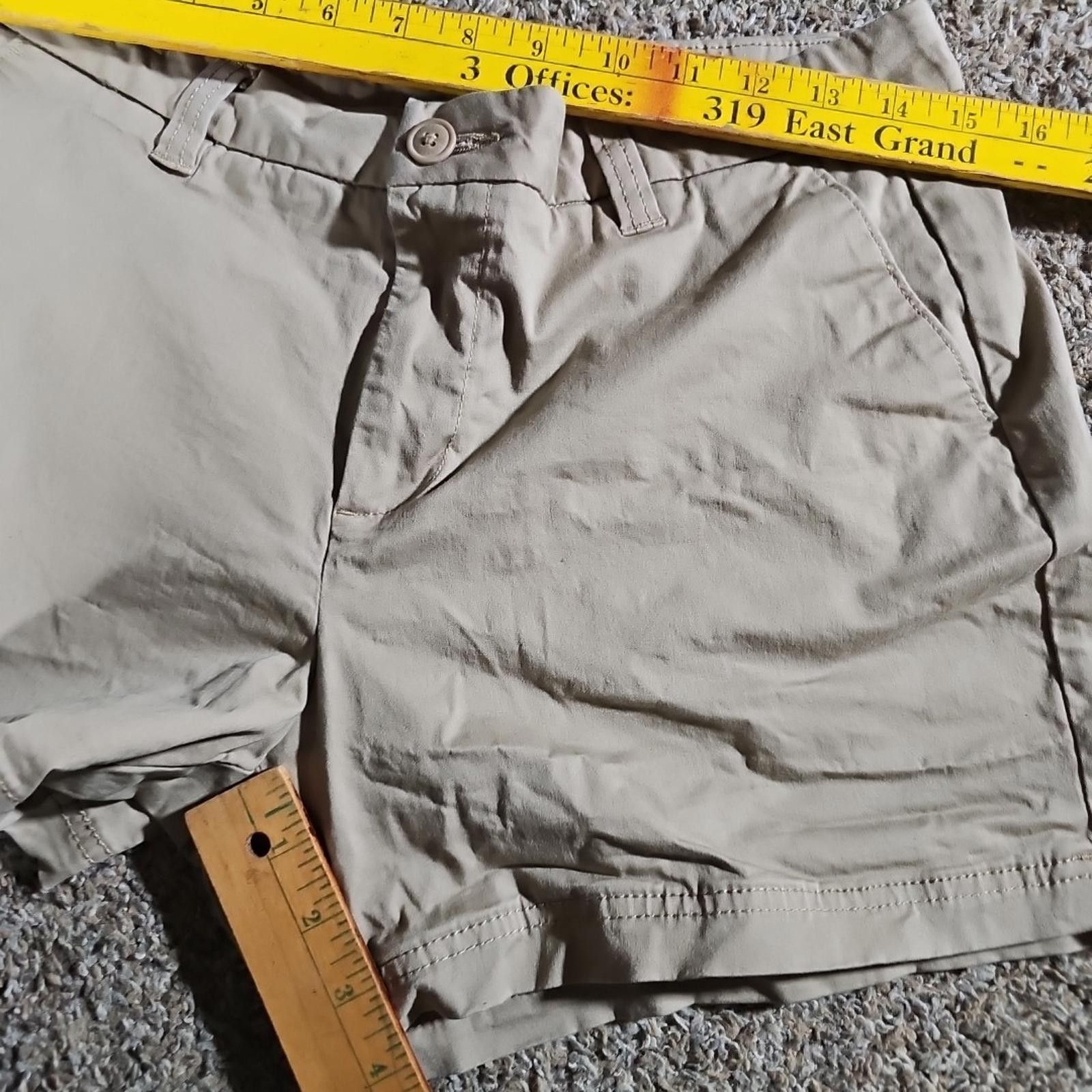 Other Magellan Outdoors Bermuda Shorts Women's Sz 10 Tan Size 32" / US 10 / IT 46 - 4 Thumbnail