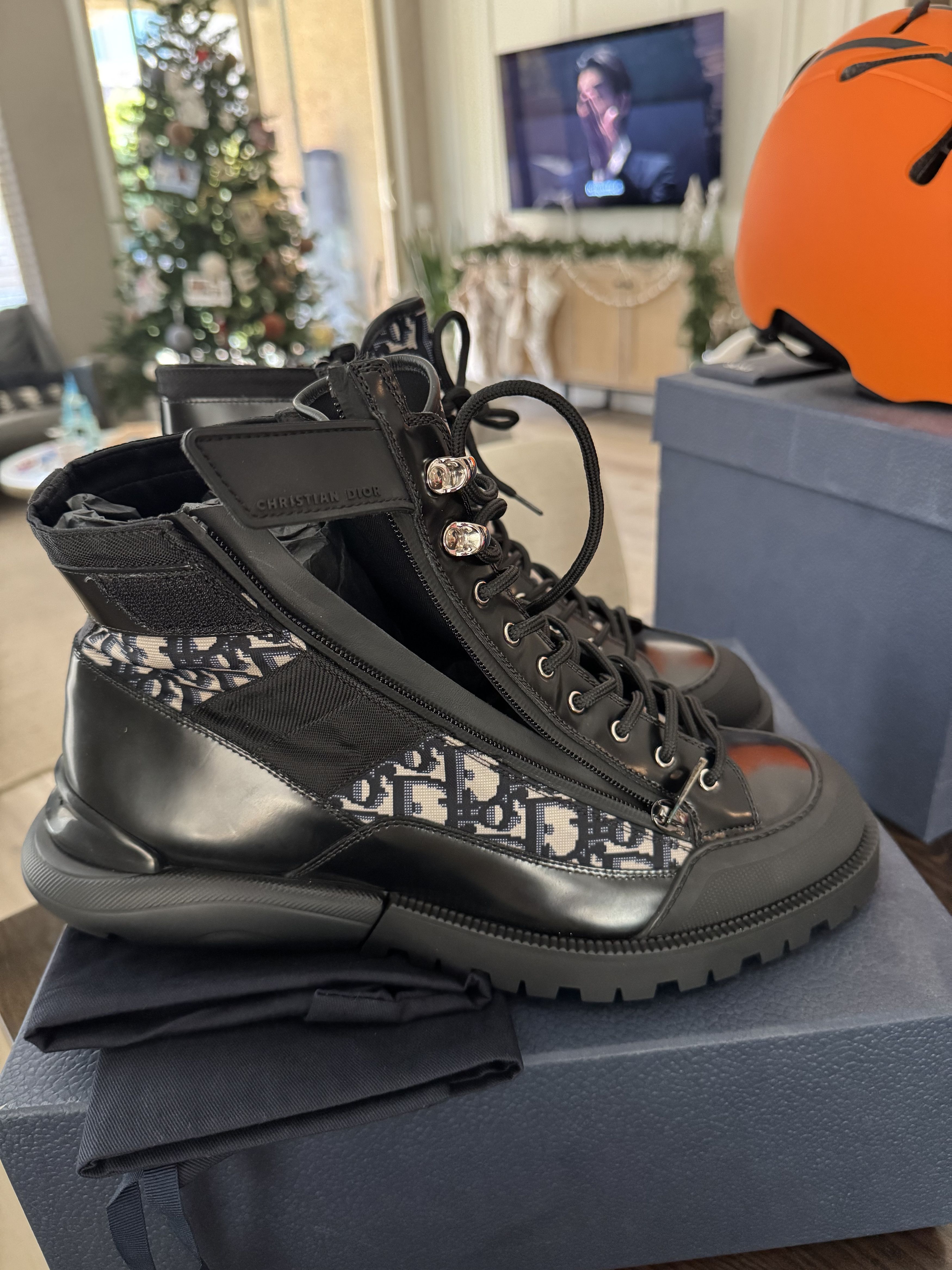 Dior Dior M Combat mid top boots Size US 12 / EU 45 - 8 Thumbnail