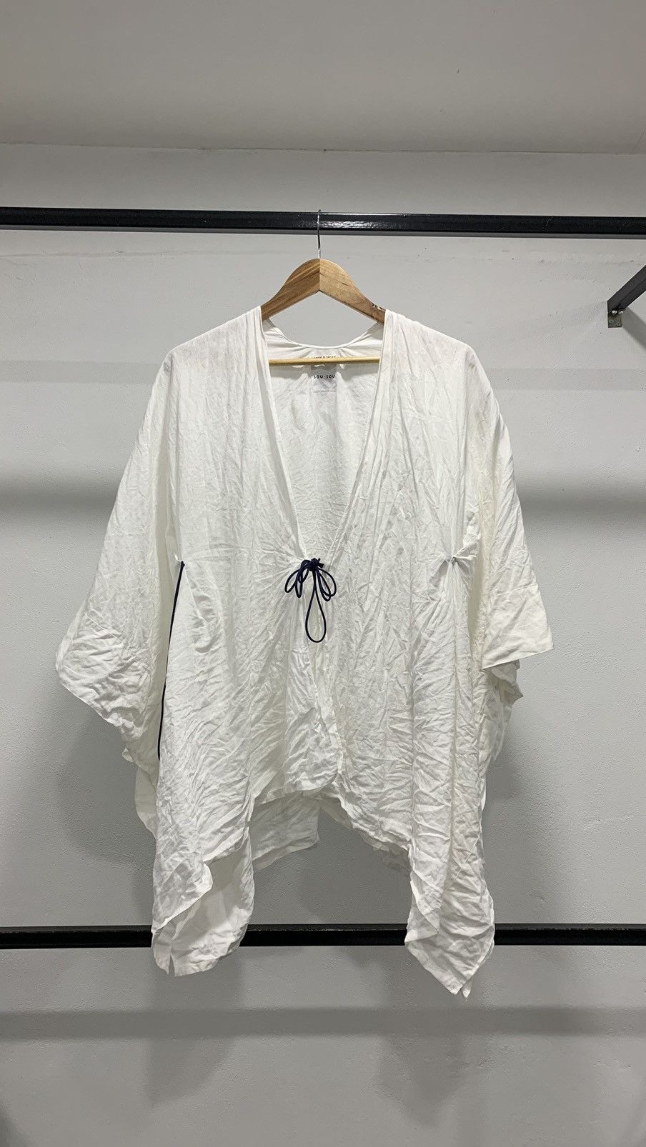 image of Kimono Japan Dragon x Sou Sou Loose Cardigan Made In Japan Free Size Linen in White, Women's