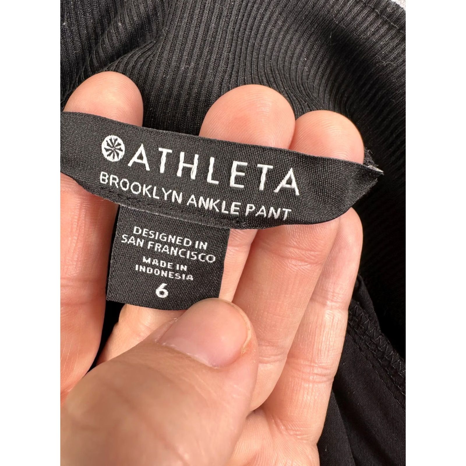 Athleta Athleta Women's Brooklyn Ankle Pants 6 Black Pull On Slim Tapered Pockets Gym Casual Activewear Size 28" / US 6 / IT 42 - 5 Thumbnail