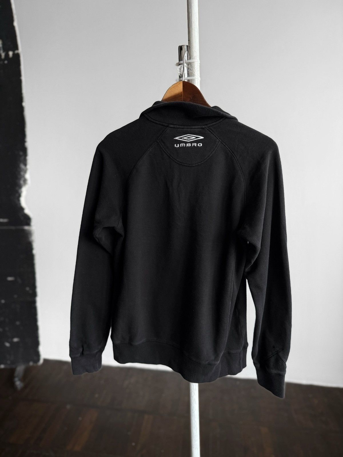 Umbro Umbro Mens Vintage 1/4 Zip Sweatshirt Black Logo Pullover Size US S / EU 44-46 / 1 - 2 Thumbnail