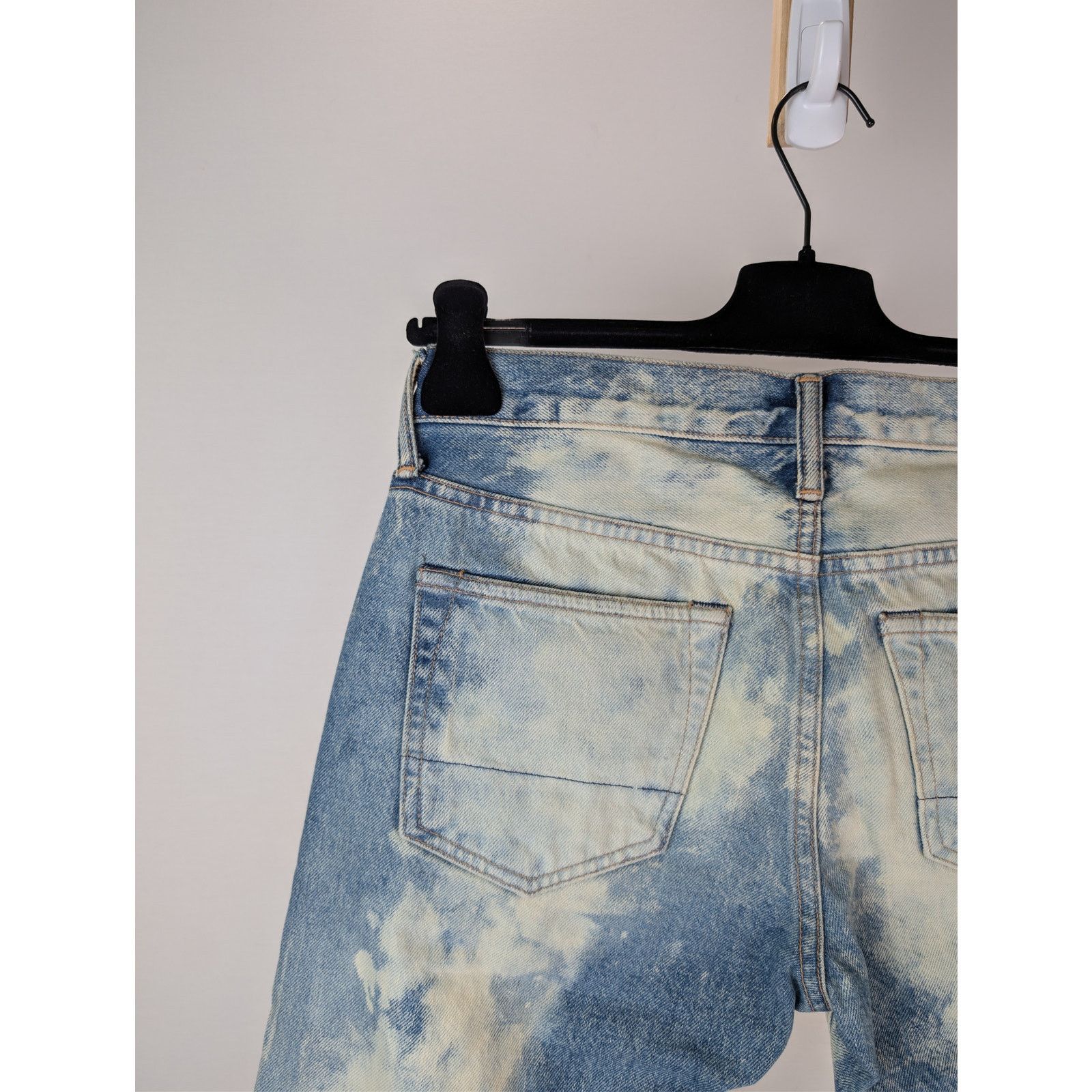 Tom Ford o1rshd1 Slim-Fit Denim Jeans in Pale Bleached Size US 30 / EU 46 - 16 Thumbnail