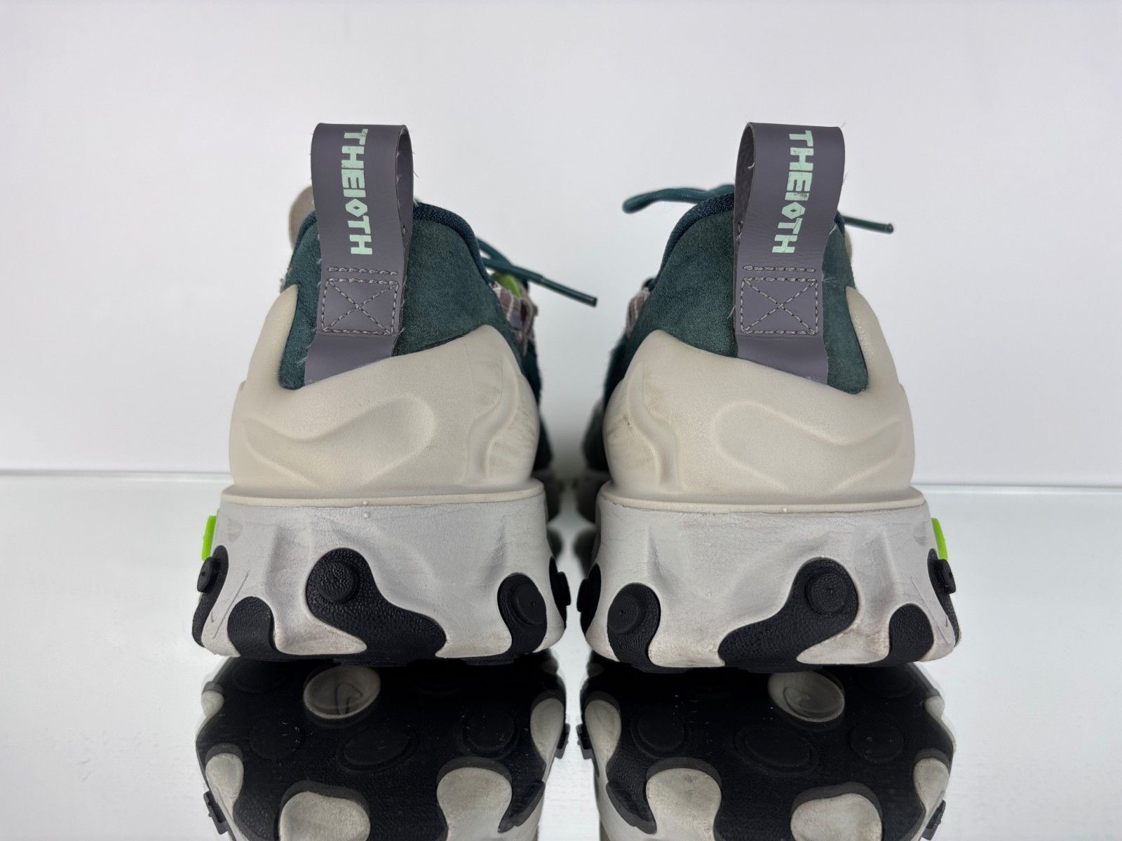 Nike Nike React Sertu Running Trainers Sneakers Shoes Mint 10.5 Size US 10.5 / EU 43-44 - 5 Thumbnail